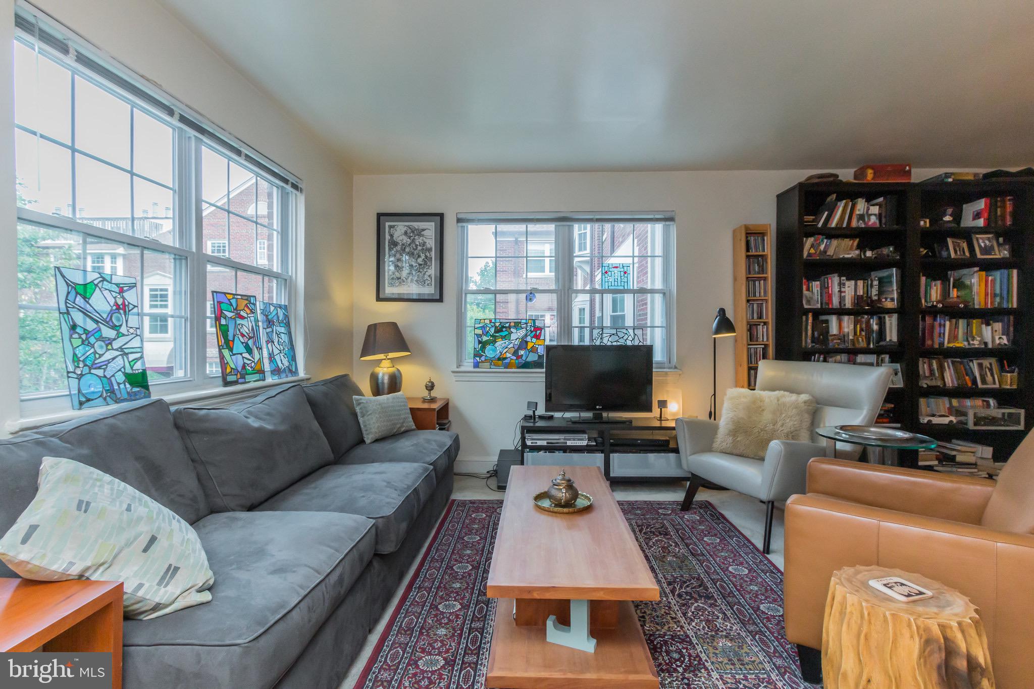 PALISADE GARDENS - Residential