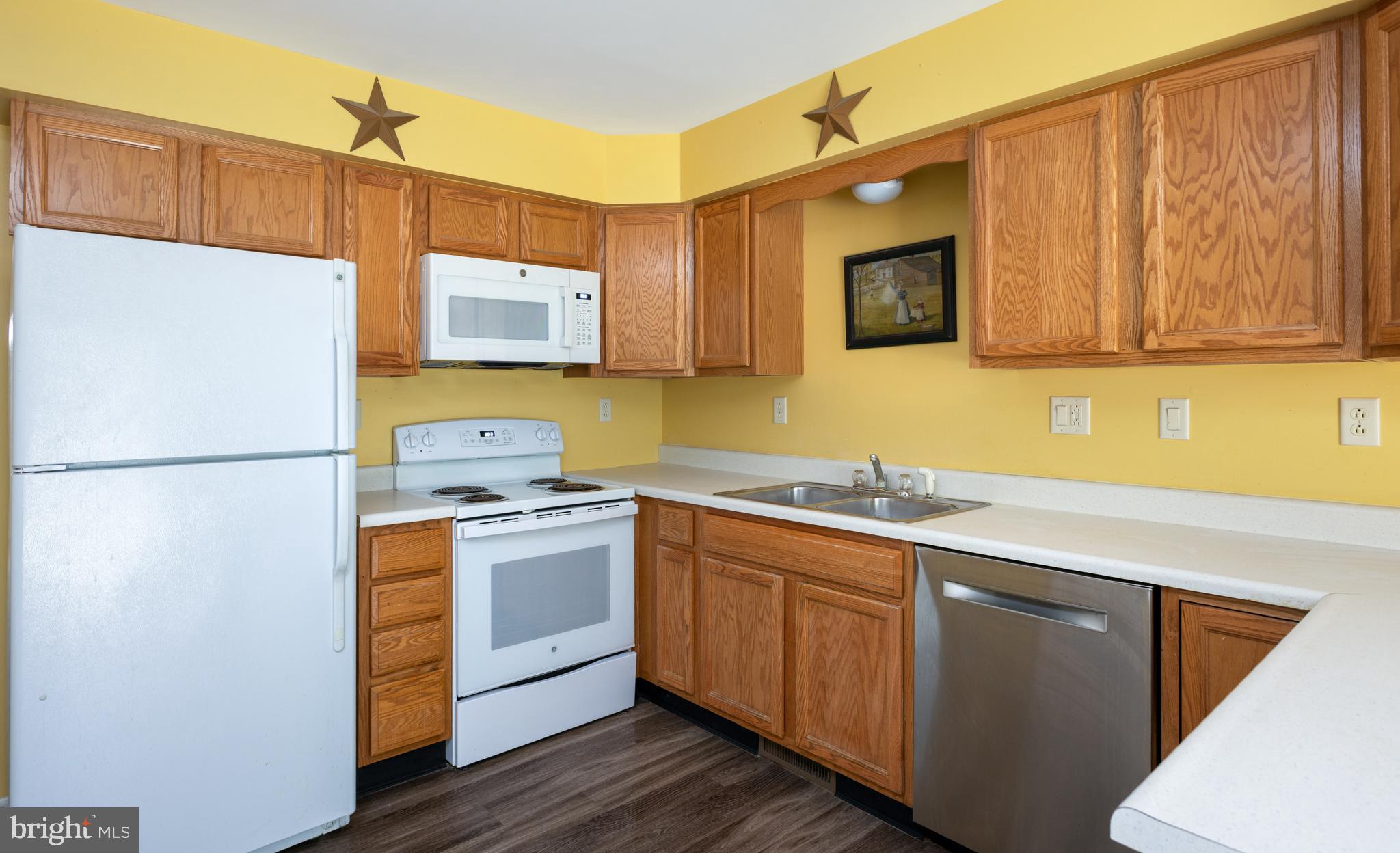 STONY POINTE - Residential