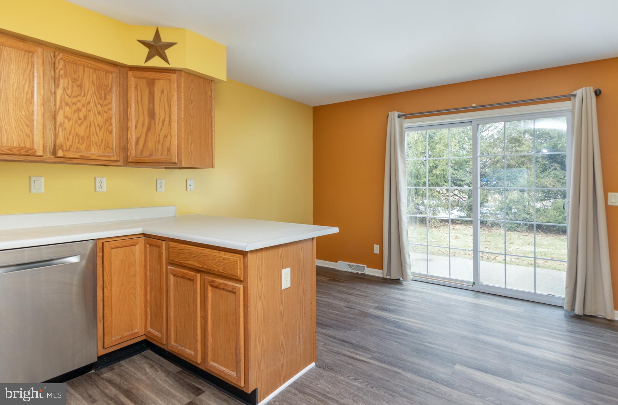 STONY POINTE - Residential