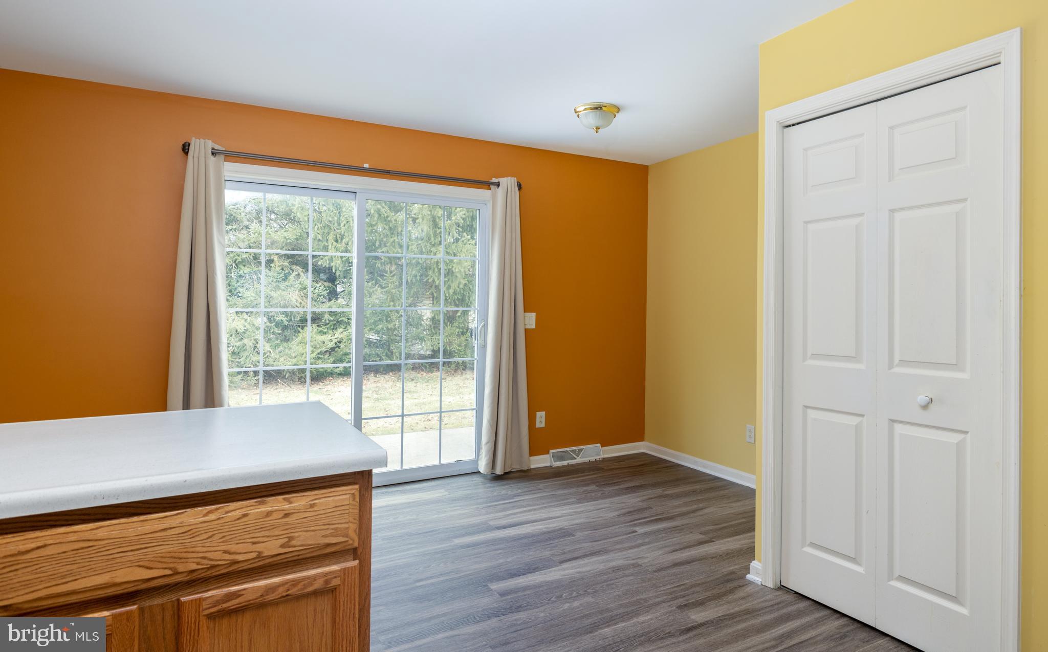 STONY POINTE - Residential