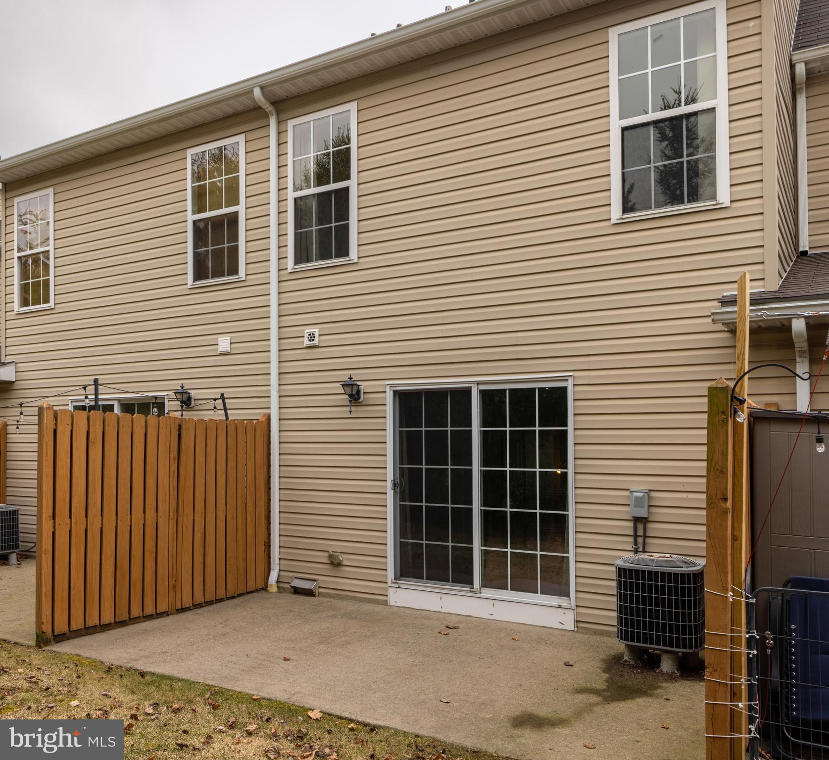 STONY POINTE - Residential