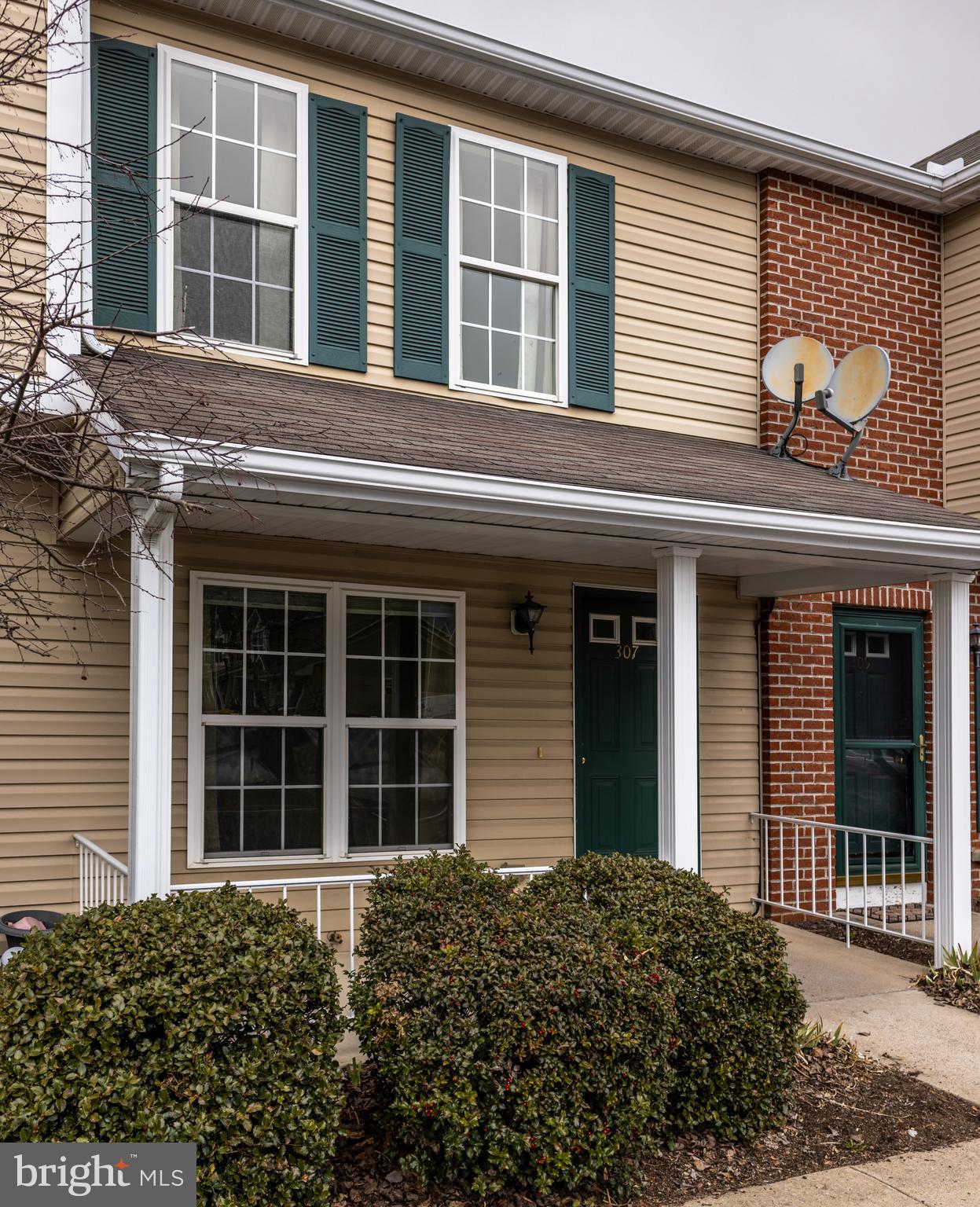 STONY POINTE - Residential