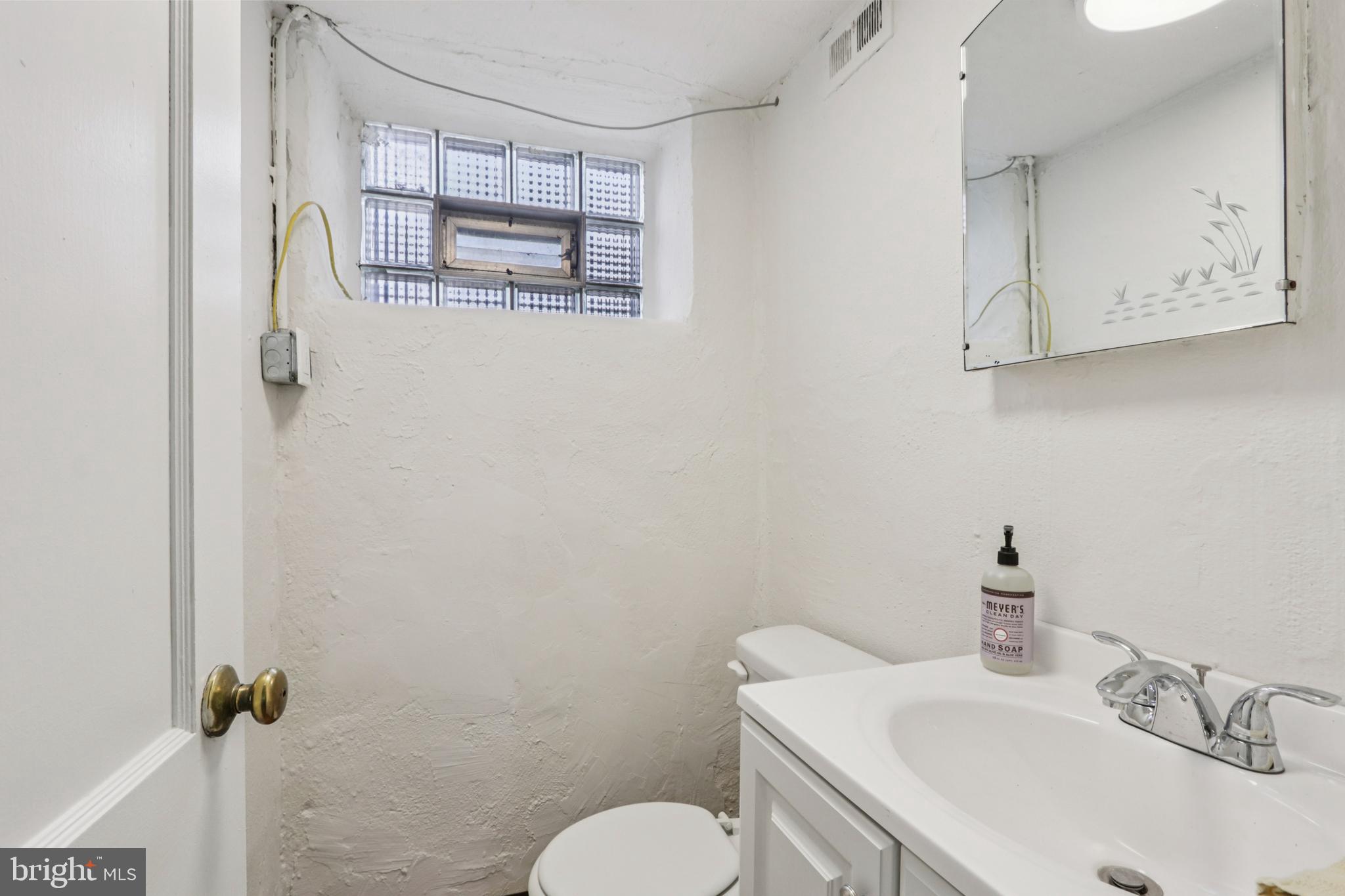 PHILADELPHIA (NORTHEAST) - Residential