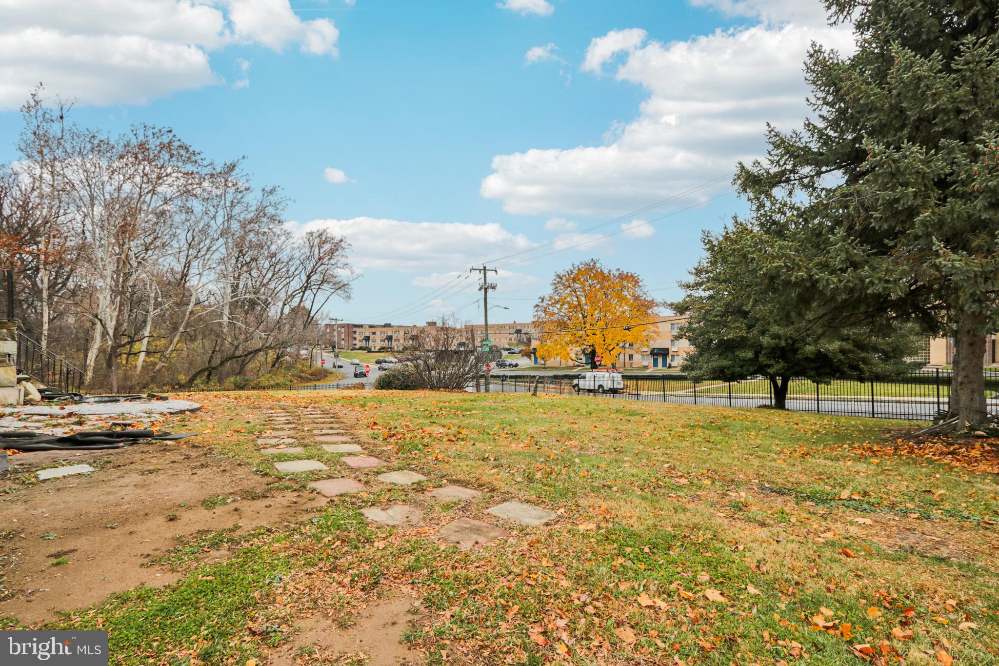 PHILADELPHIA (NORTHEAST) - Residential