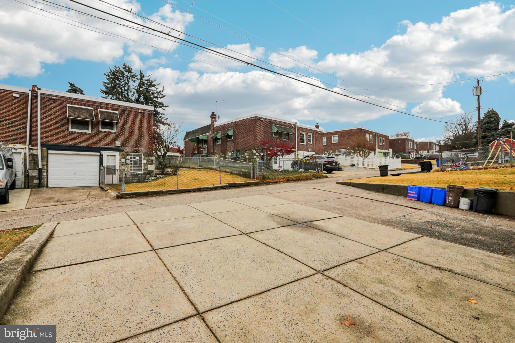 PHILADELPHIA (NORTHEAST) - Residential