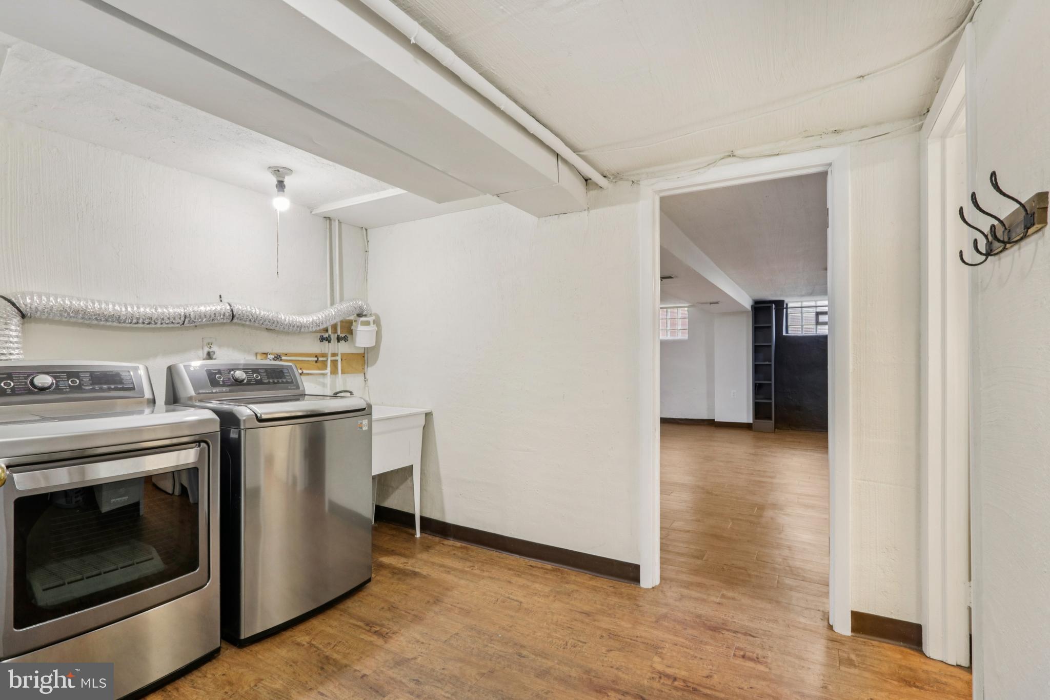 PHILADELPHIA (NORTHEAST) - Residential