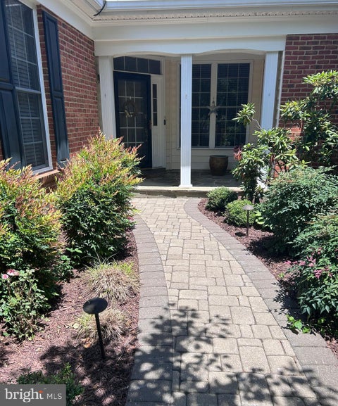 Photo of 5219 Armour Court, HAYMARKET, VA 20169 (MLS # VAPW2122098)