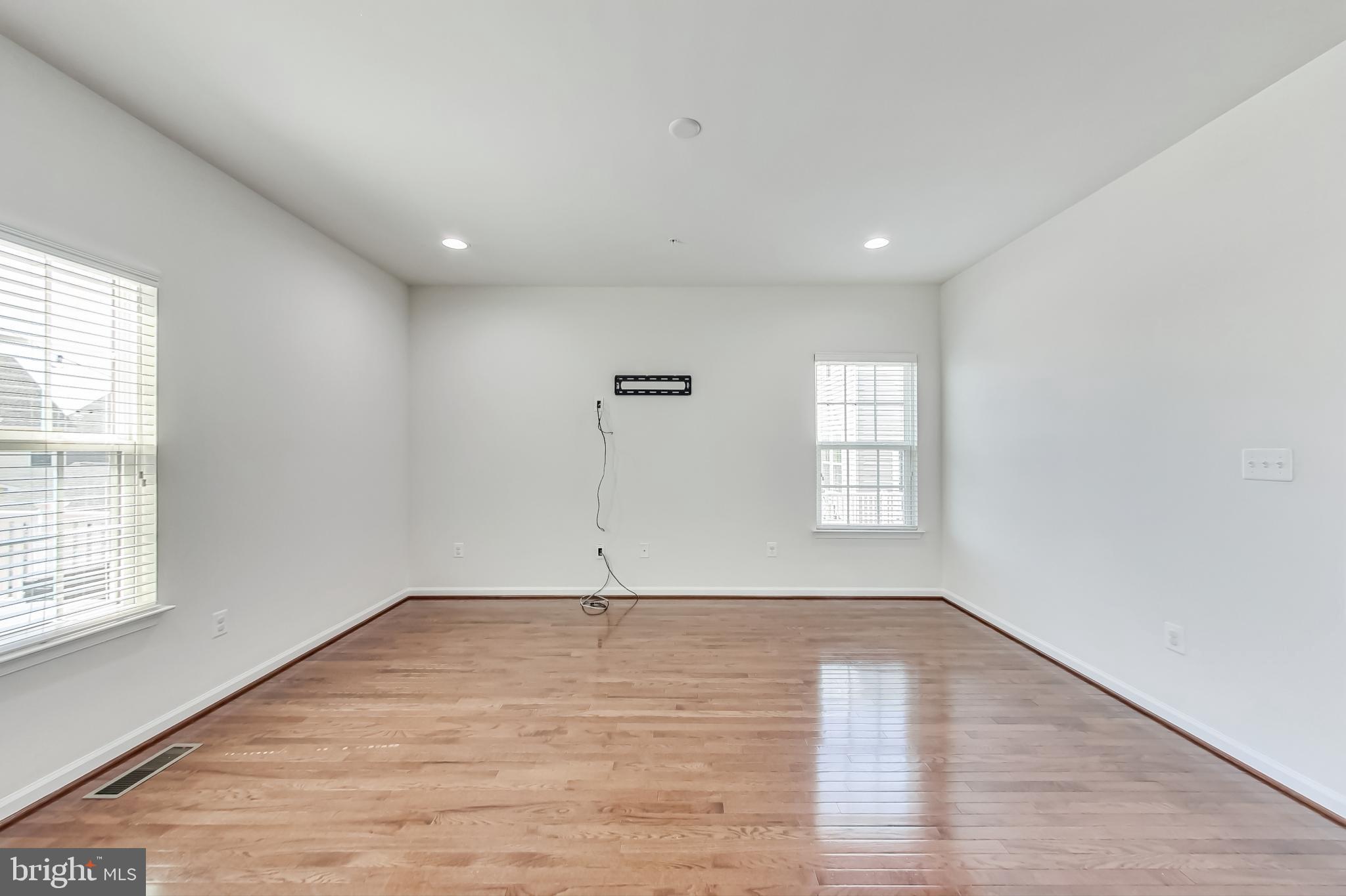 CLARKSBURG VILLAGE - Residential Lease