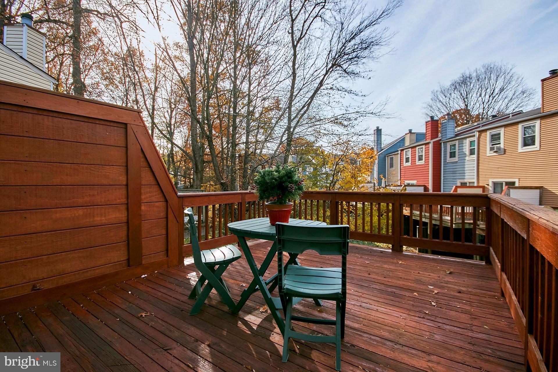 RESTON - Residential