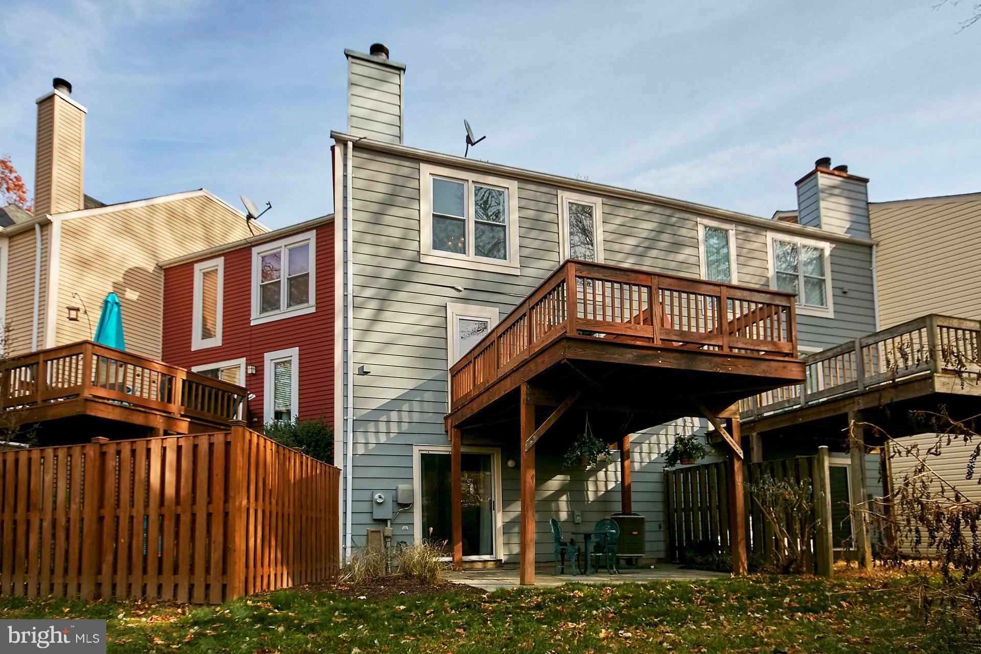 RESTON - Residential