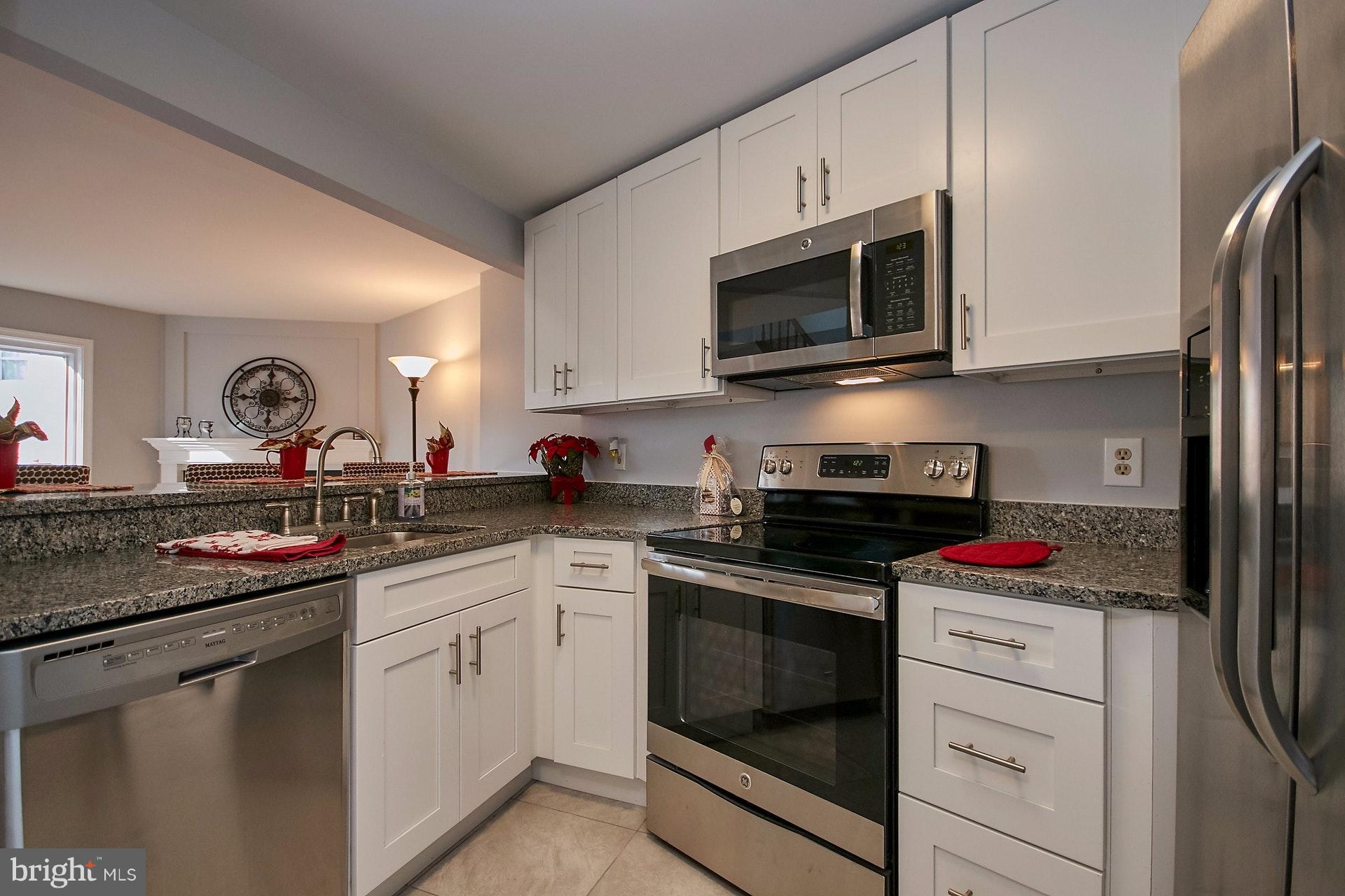 RESTON - Residential