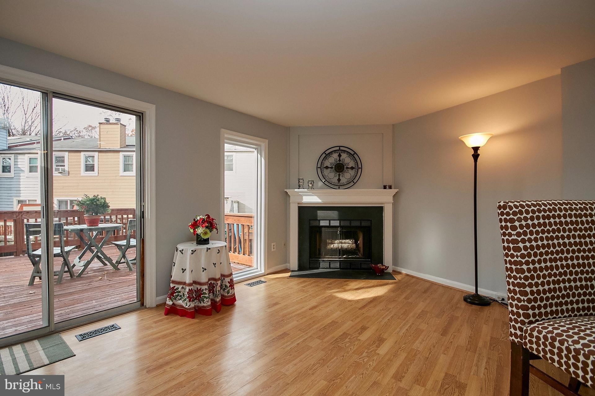 RESTON - Residential