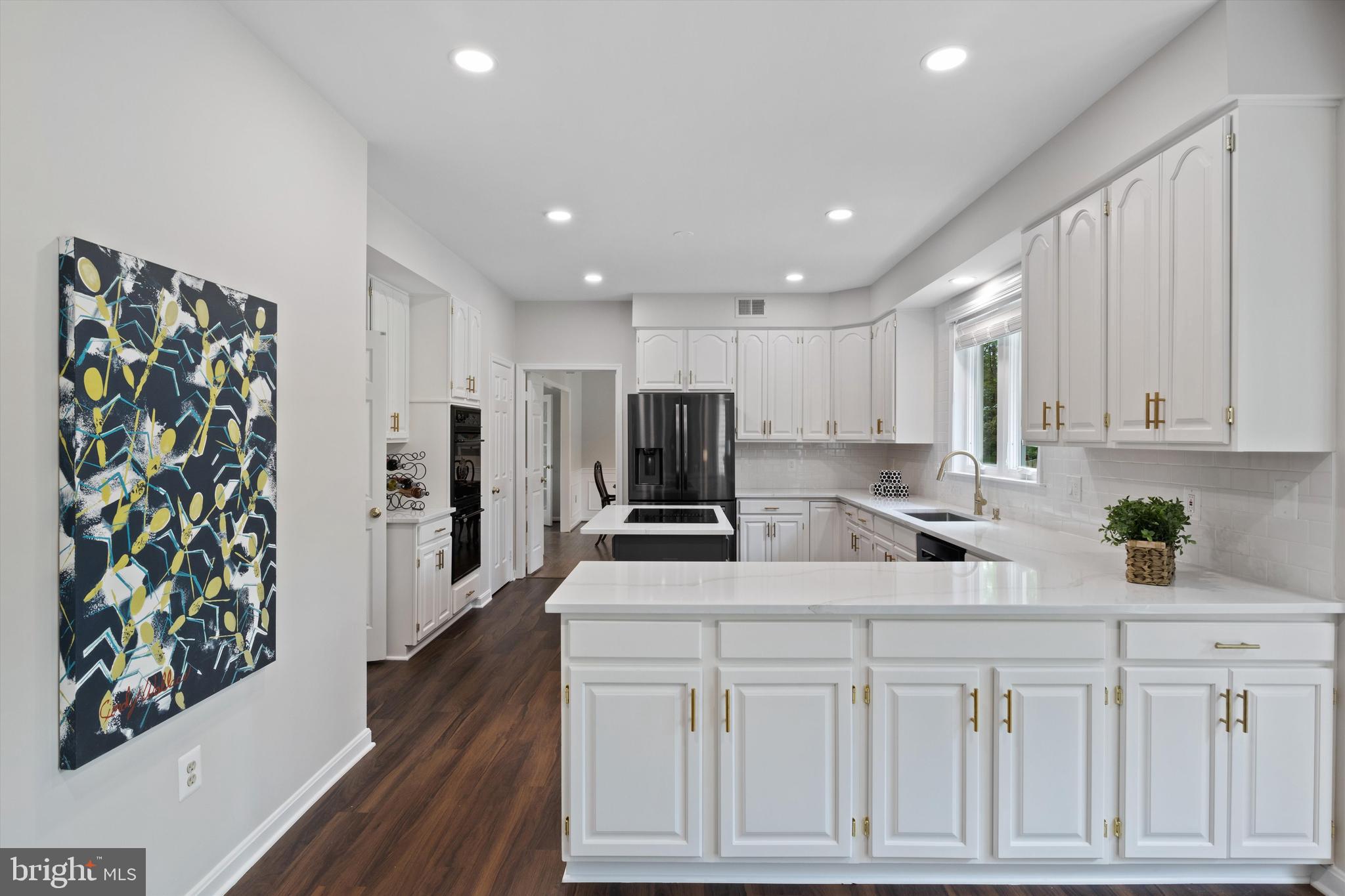 CROSSPOINTE - Residential