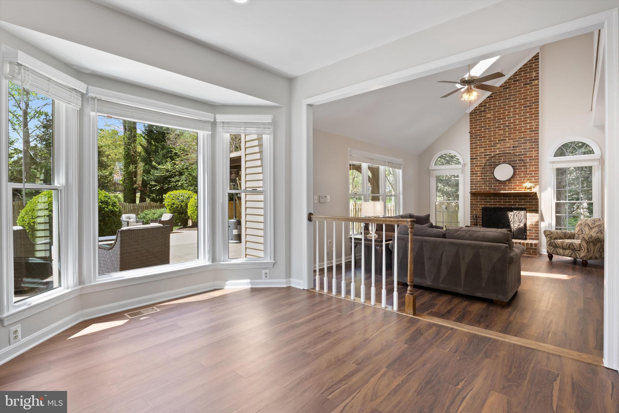 CROSSPOINTE - Residential