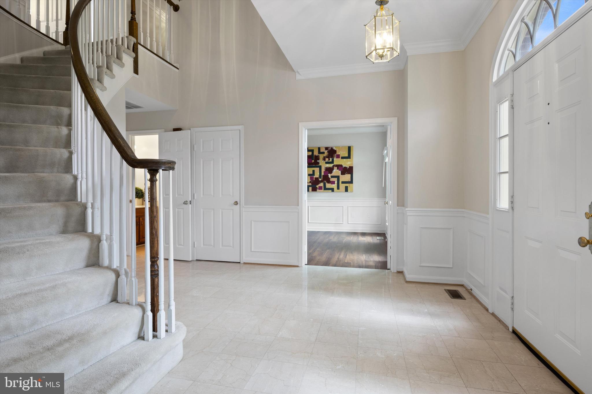 CROSSPOINTE - Residential