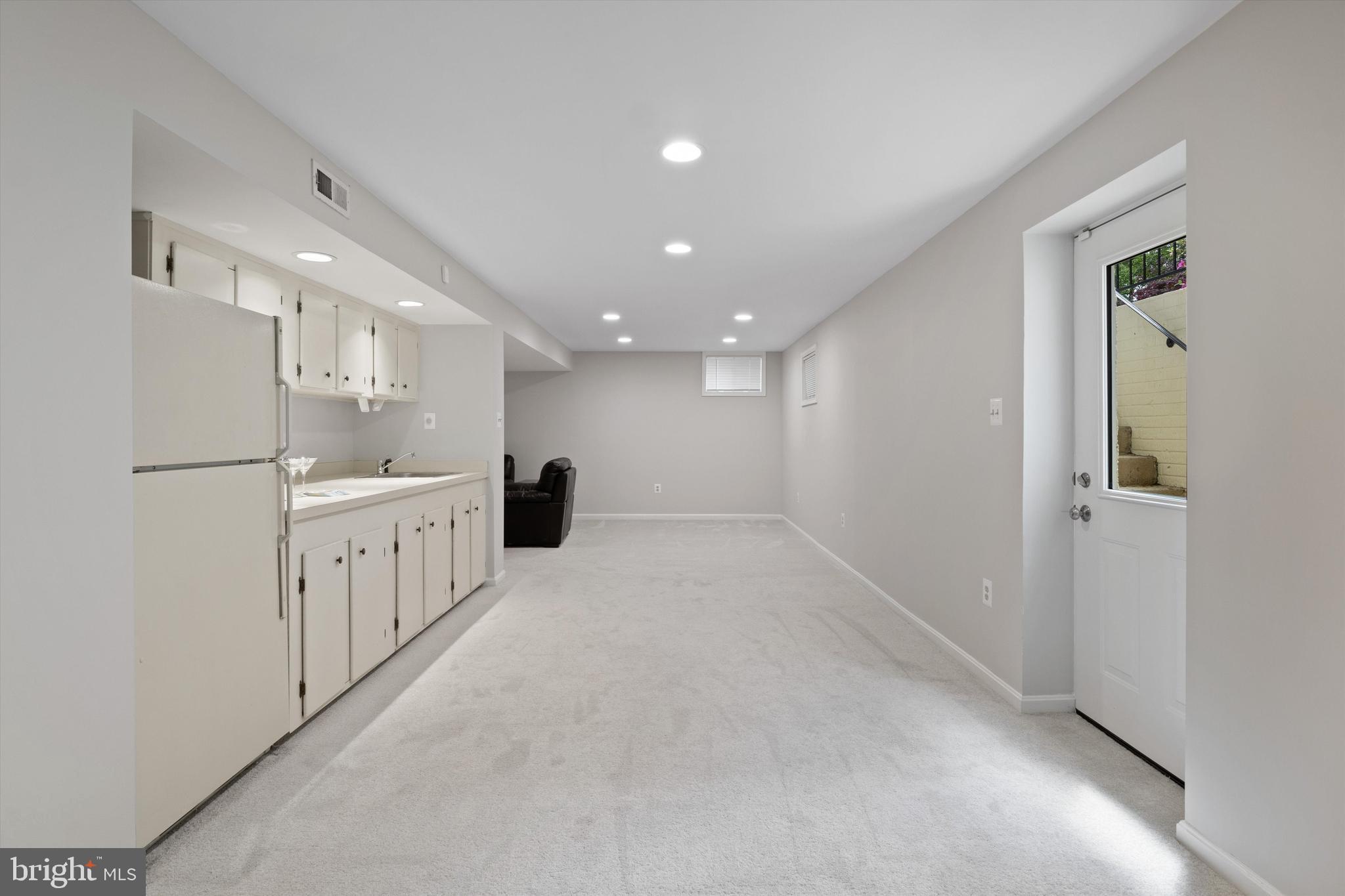 CROSSPOINTE - Residential