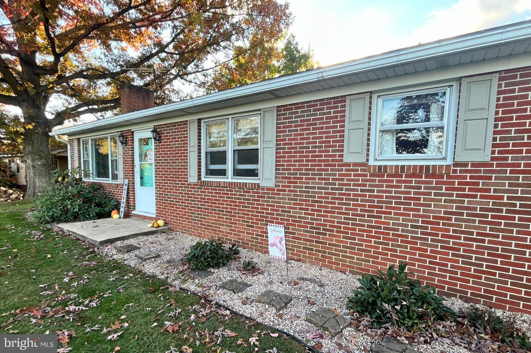 5865 CHARLESTOWN ROAD