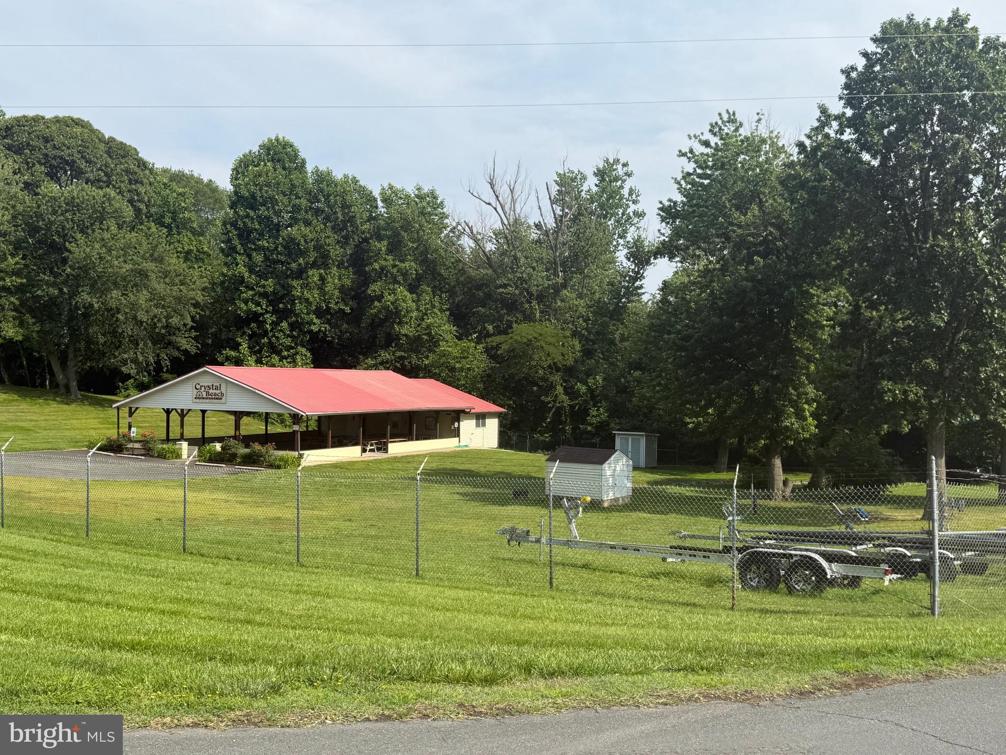 CRYSTAL BEACH - Residential