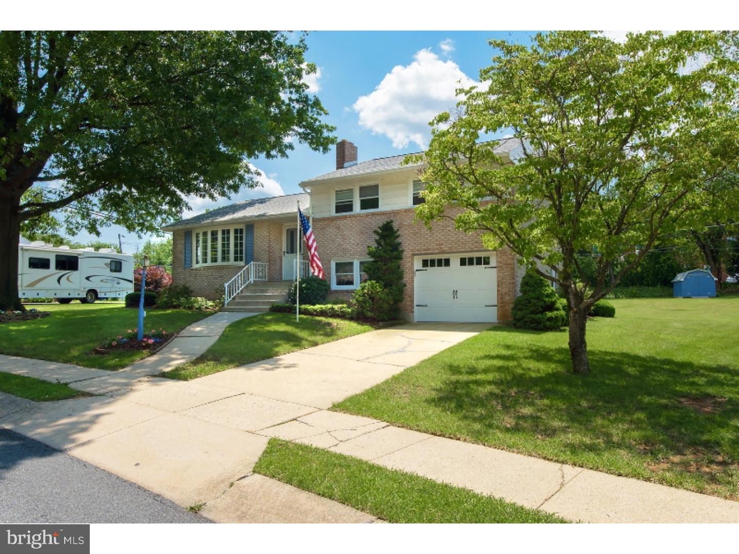 COLONY PARK - Residential