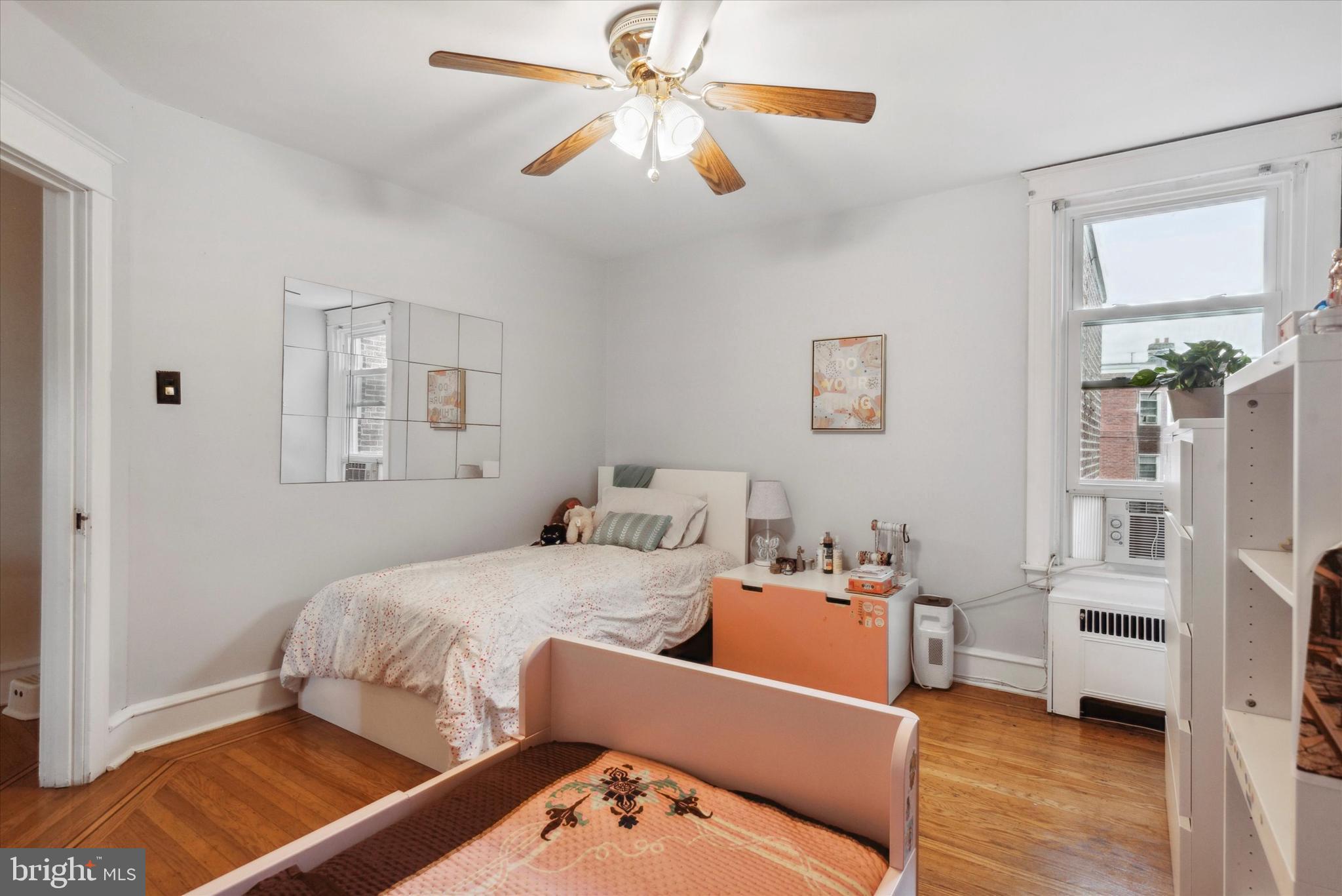 WEST OAK LANE - Residential