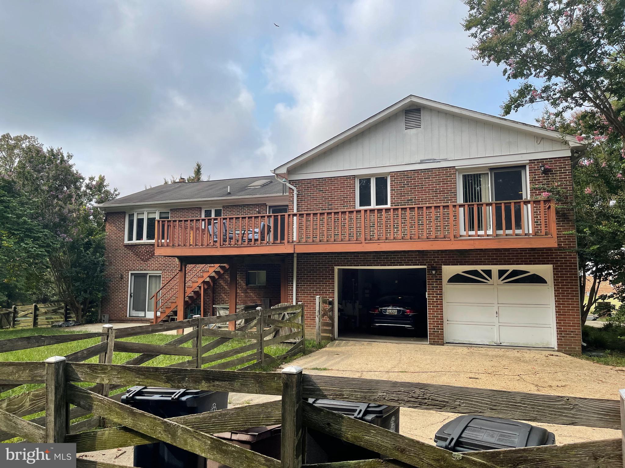 11929 AUTUMNWOOD LANE