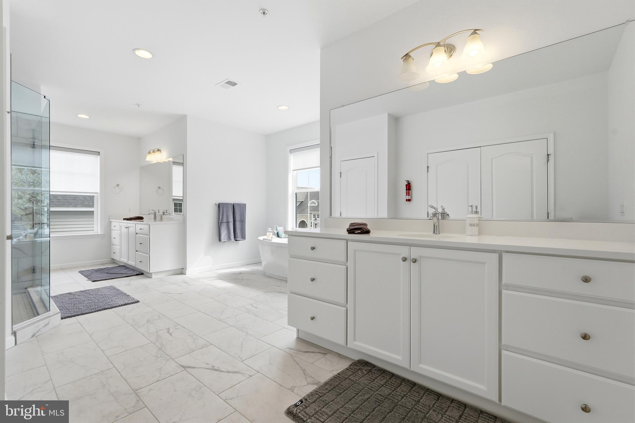 WORMANS MILL - Residential