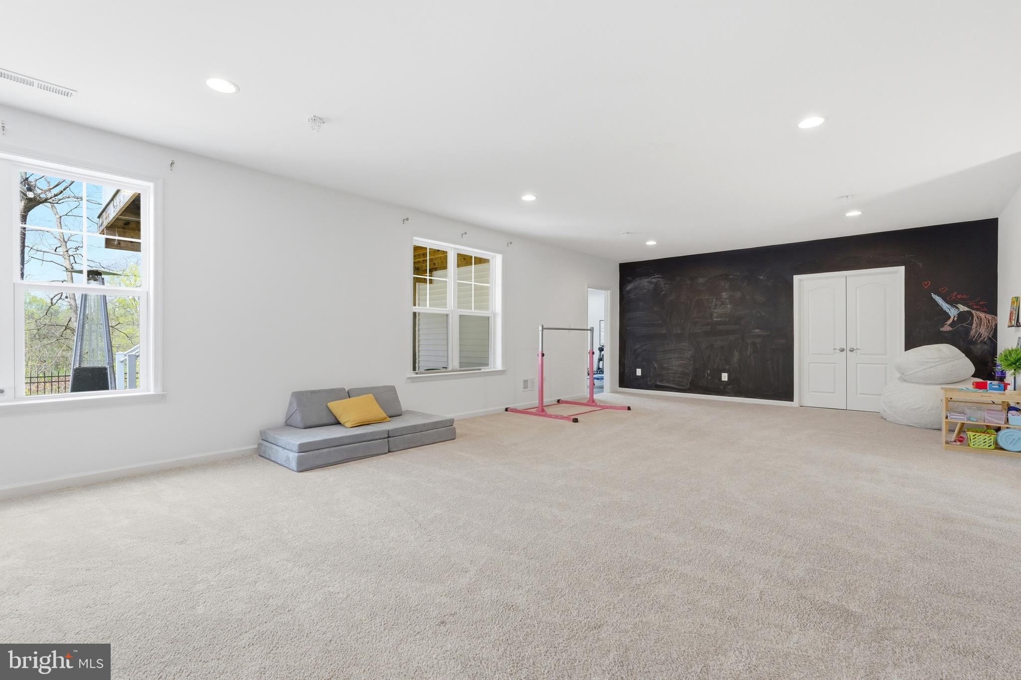 WORMANS MILL - Residential