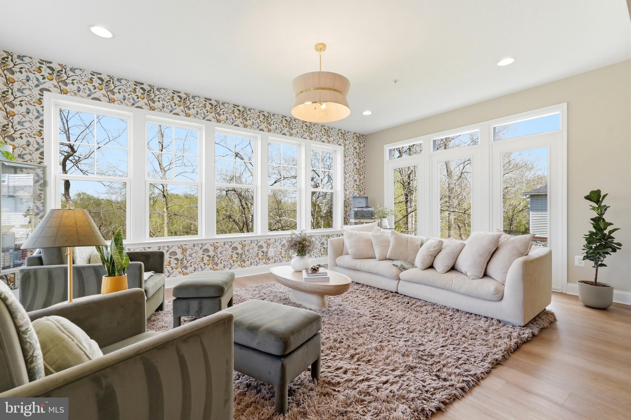 WORMANS MILL - Residential