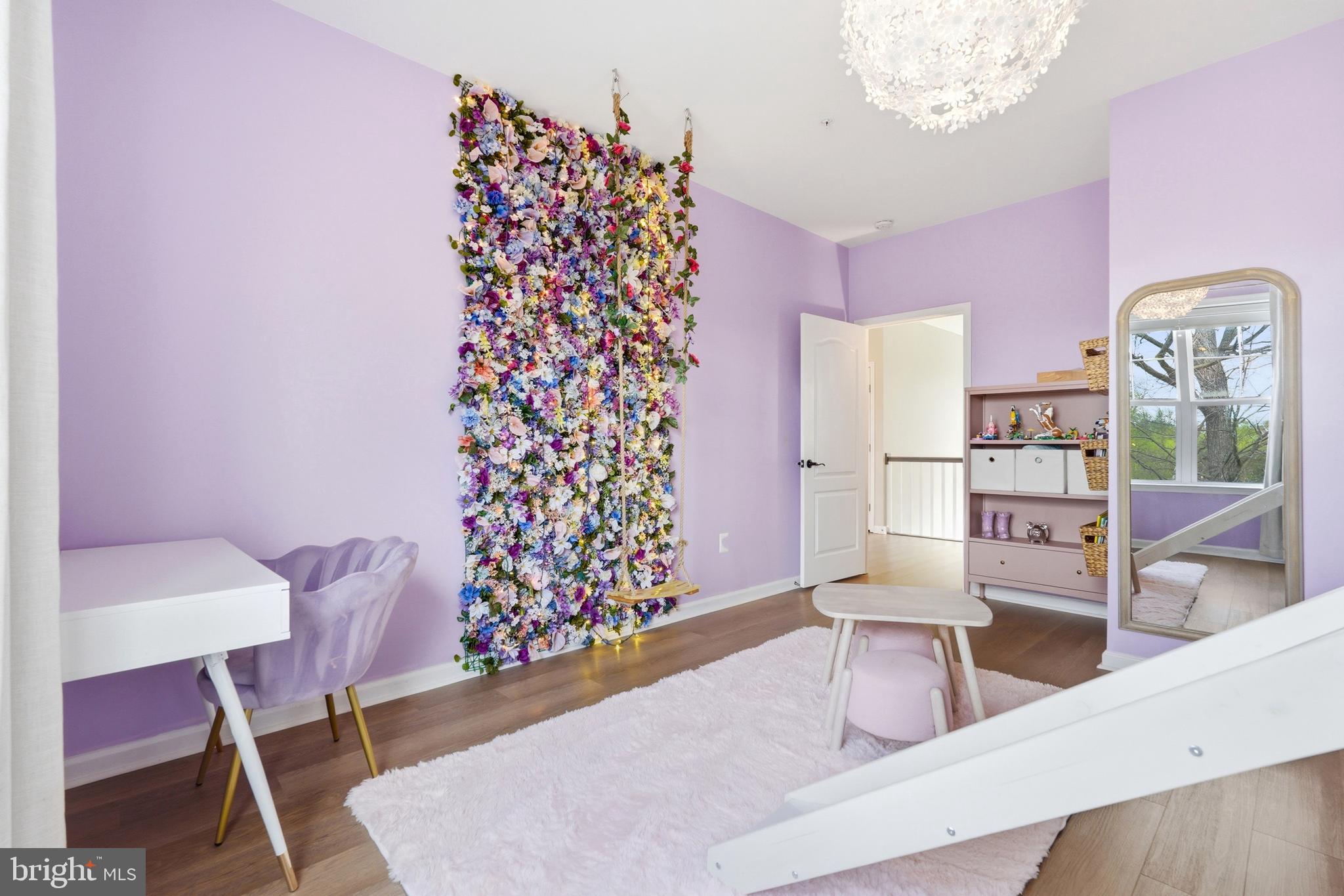 WORMANS MILL - Residential