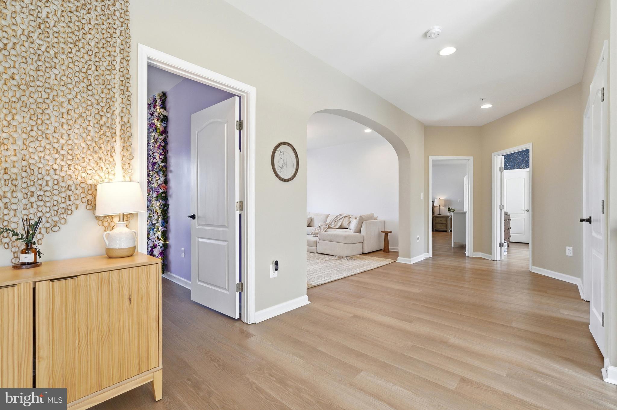 WORMANS MILL - Residential