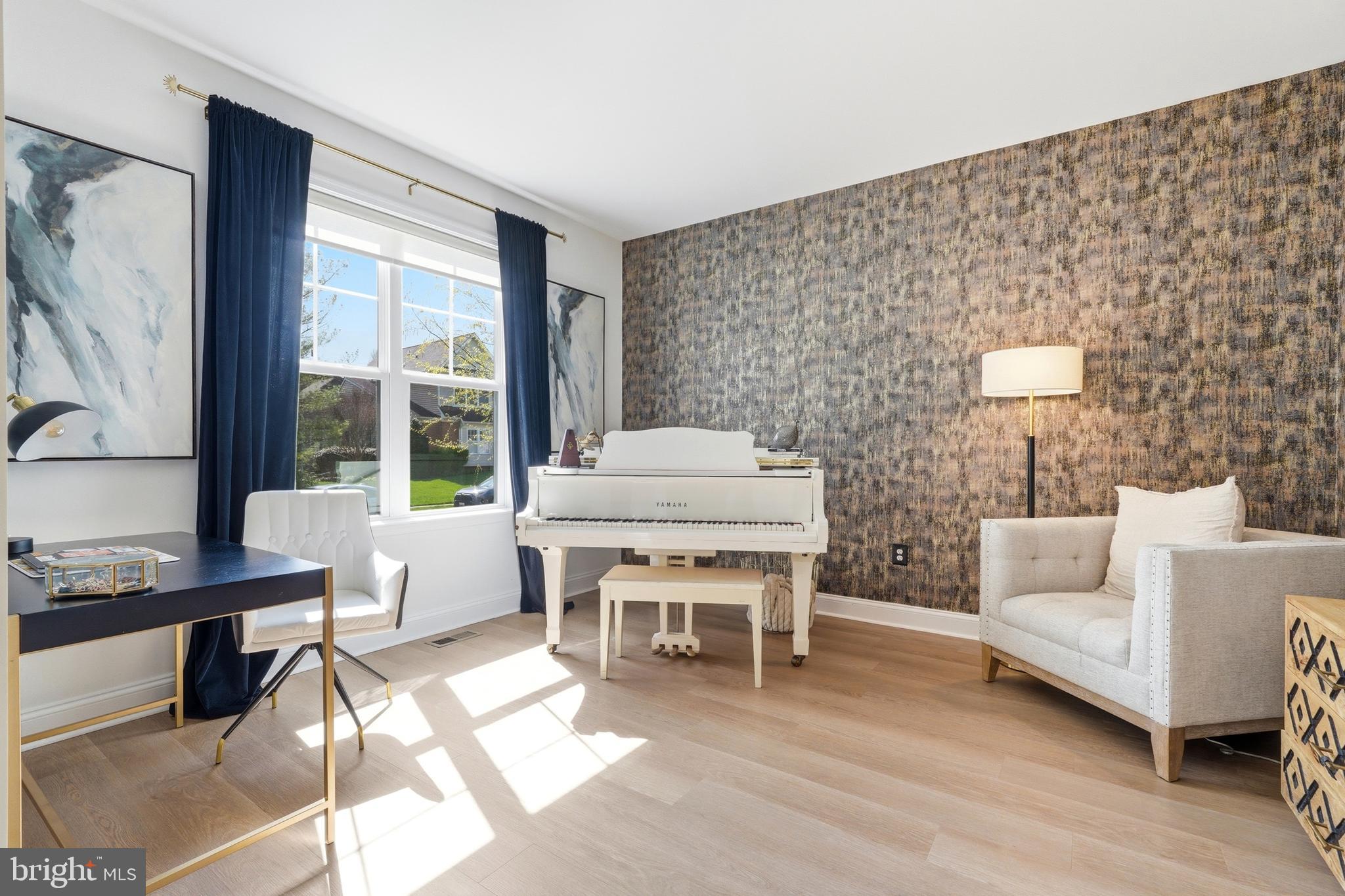 WORMANS MILL - Residential