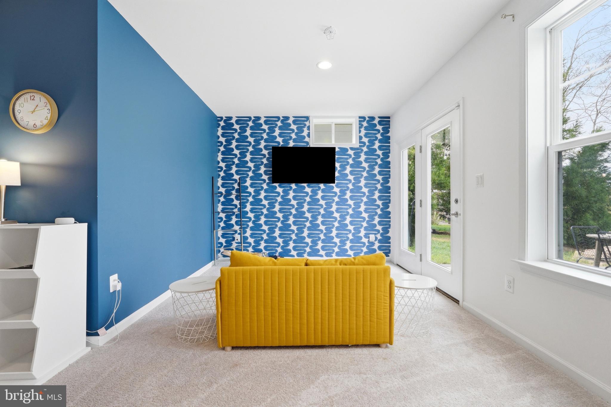 WORMANS MILL - Residential