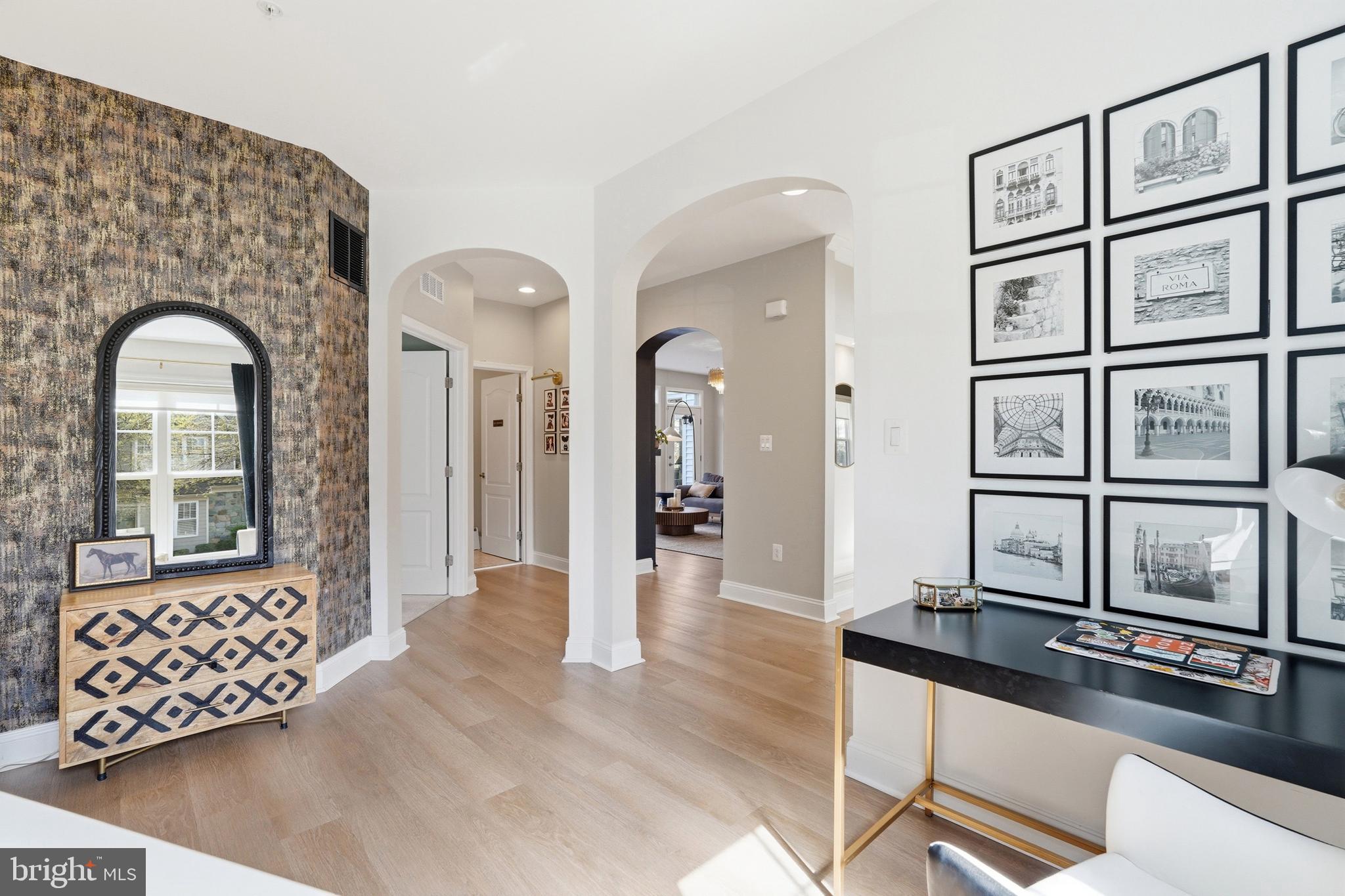 WORMANS MILL - Residential