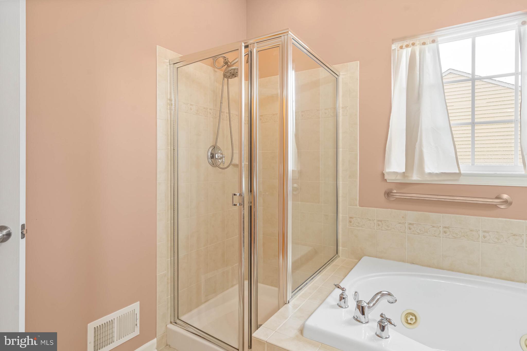 HENLOPEN LANDING - Residential