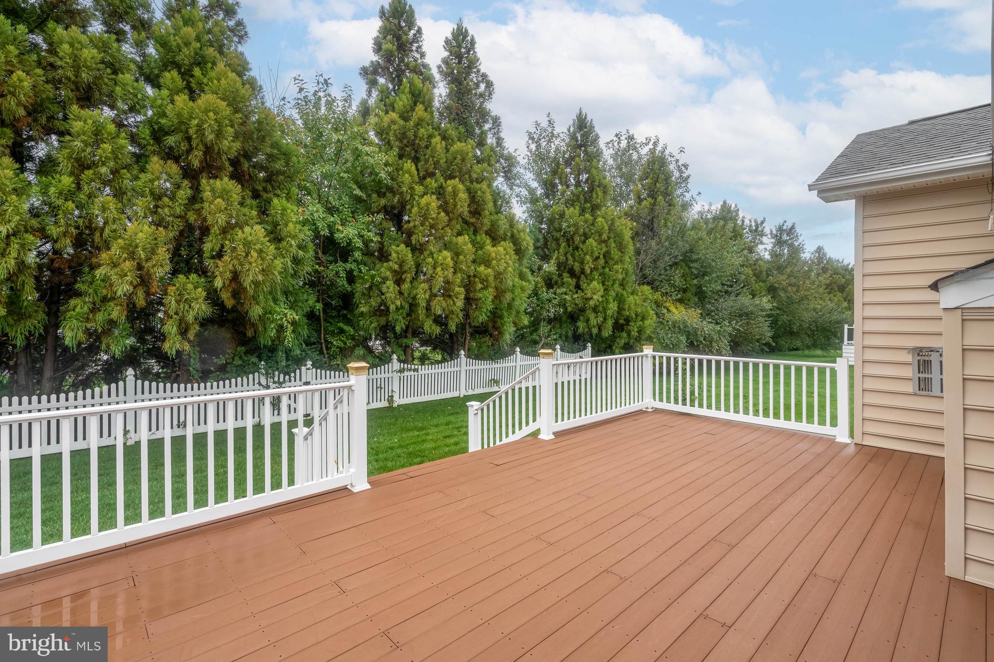 HENLOPEN LANDING - Residential