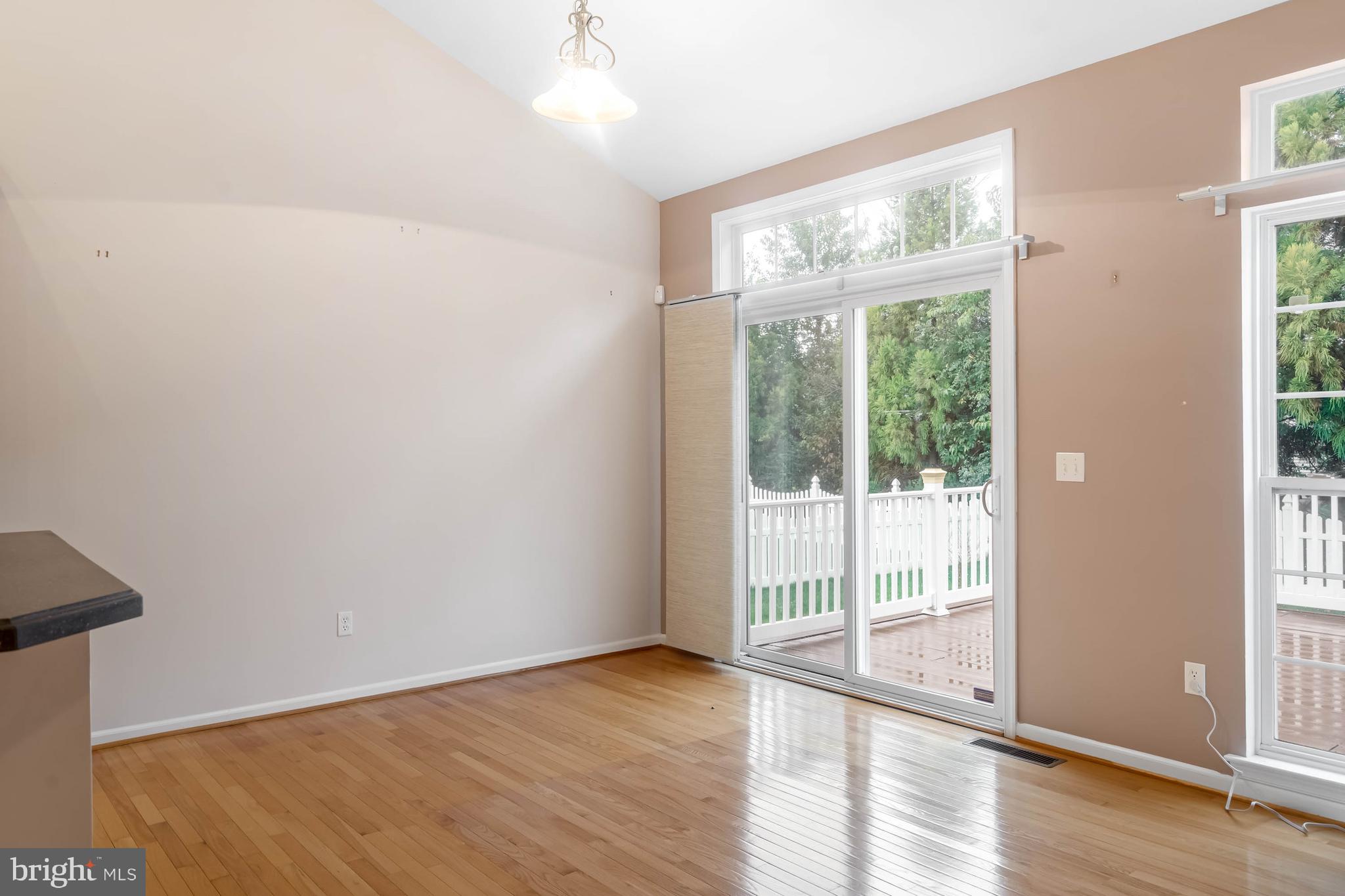 HENLOPEN LANDING - Residential