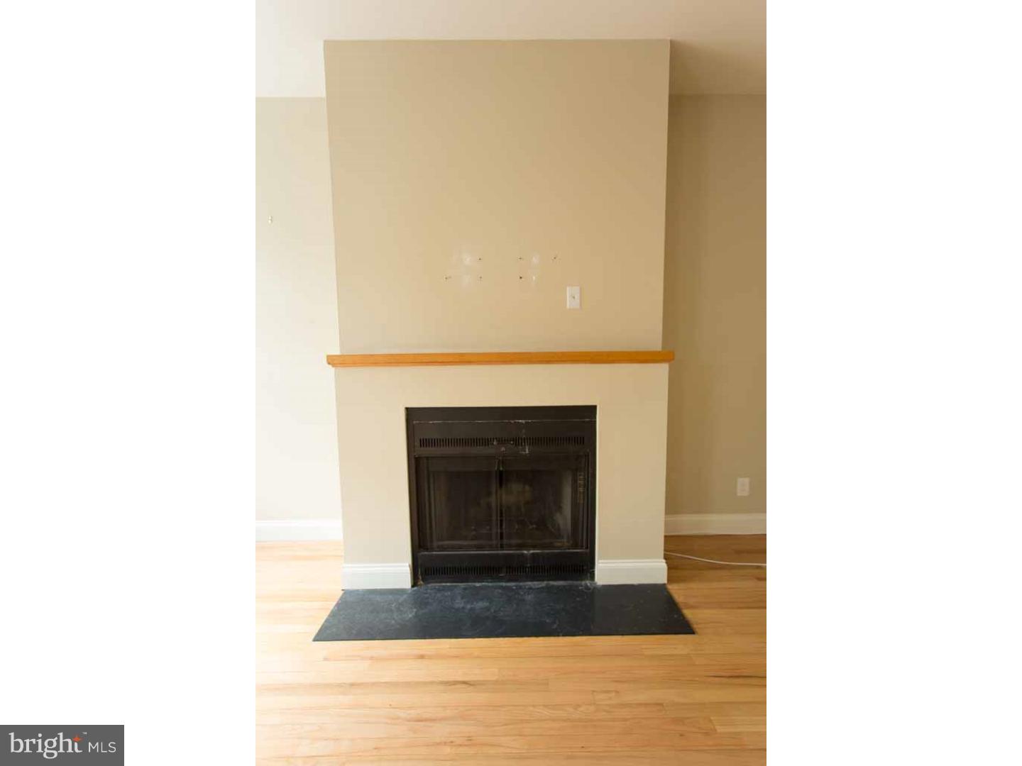 WASHINGTON SQ WEST - Residential Lease