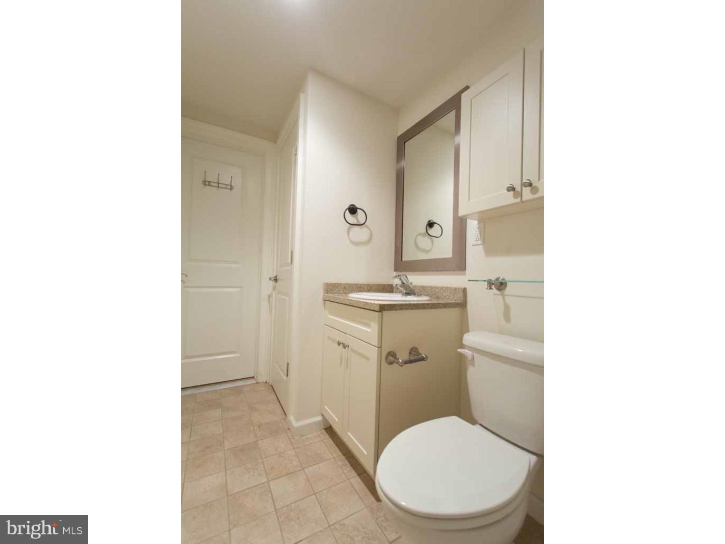 WASHINGTON SQ WEST - Residential Lease