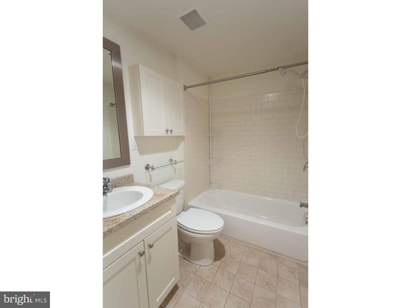 WASHINGTON SQ WEST - Residential Lease