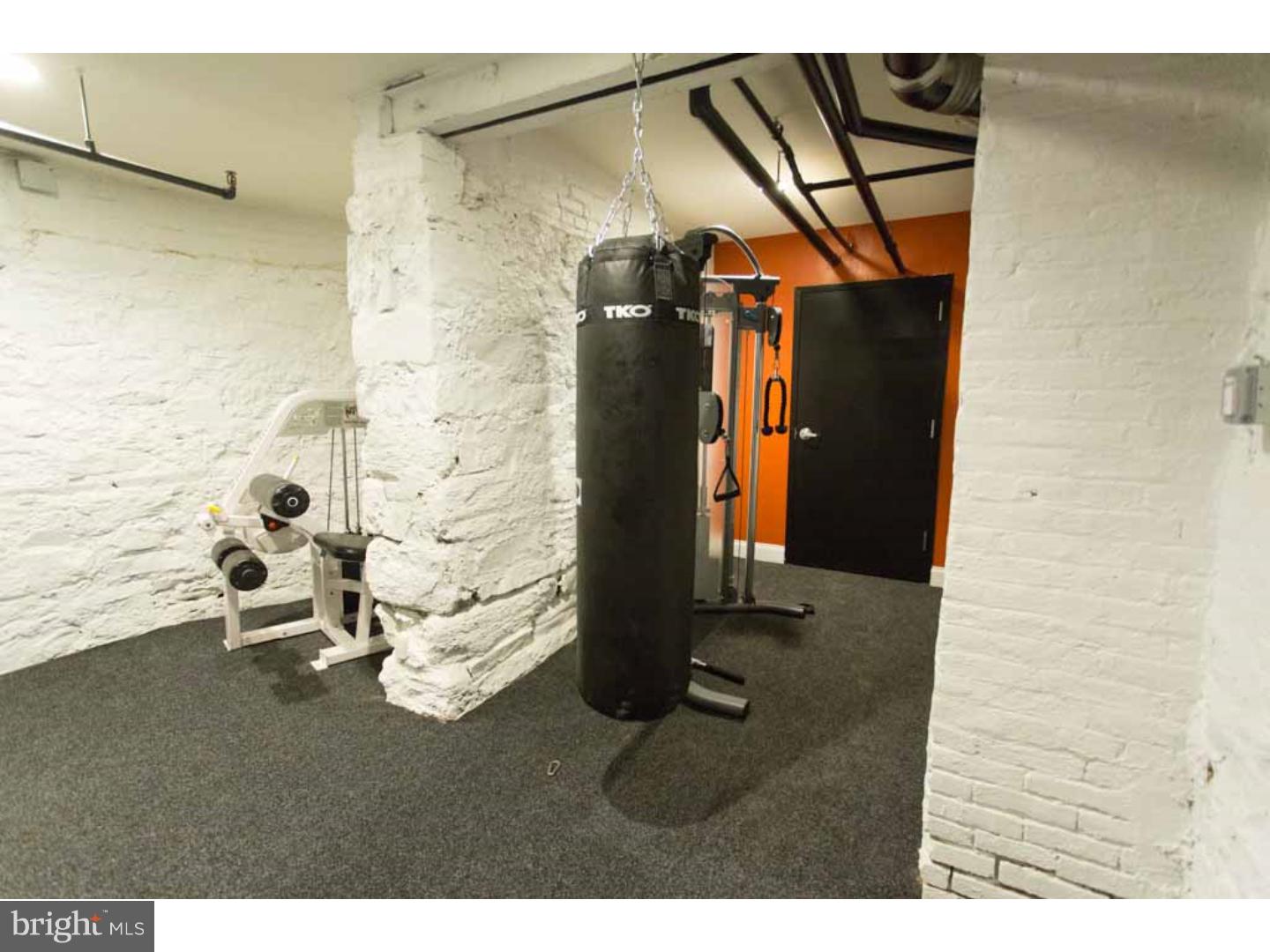 WASHINGTON SQ WEST - Residential Lease