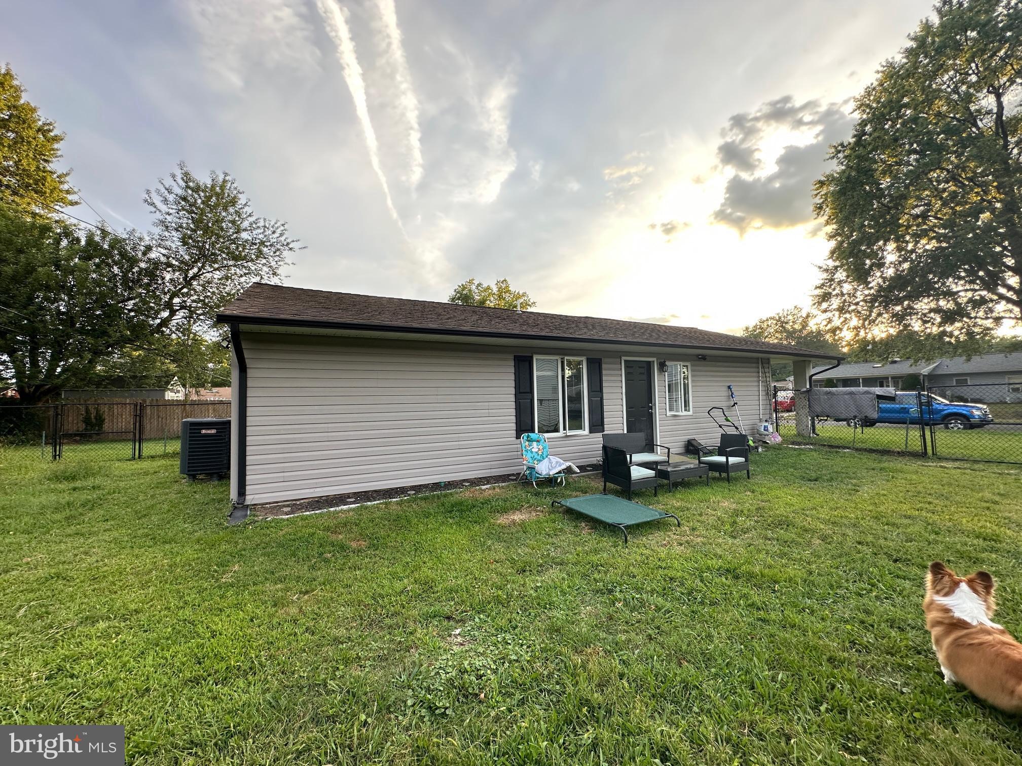 OAKTREE HOLLOW - Residential