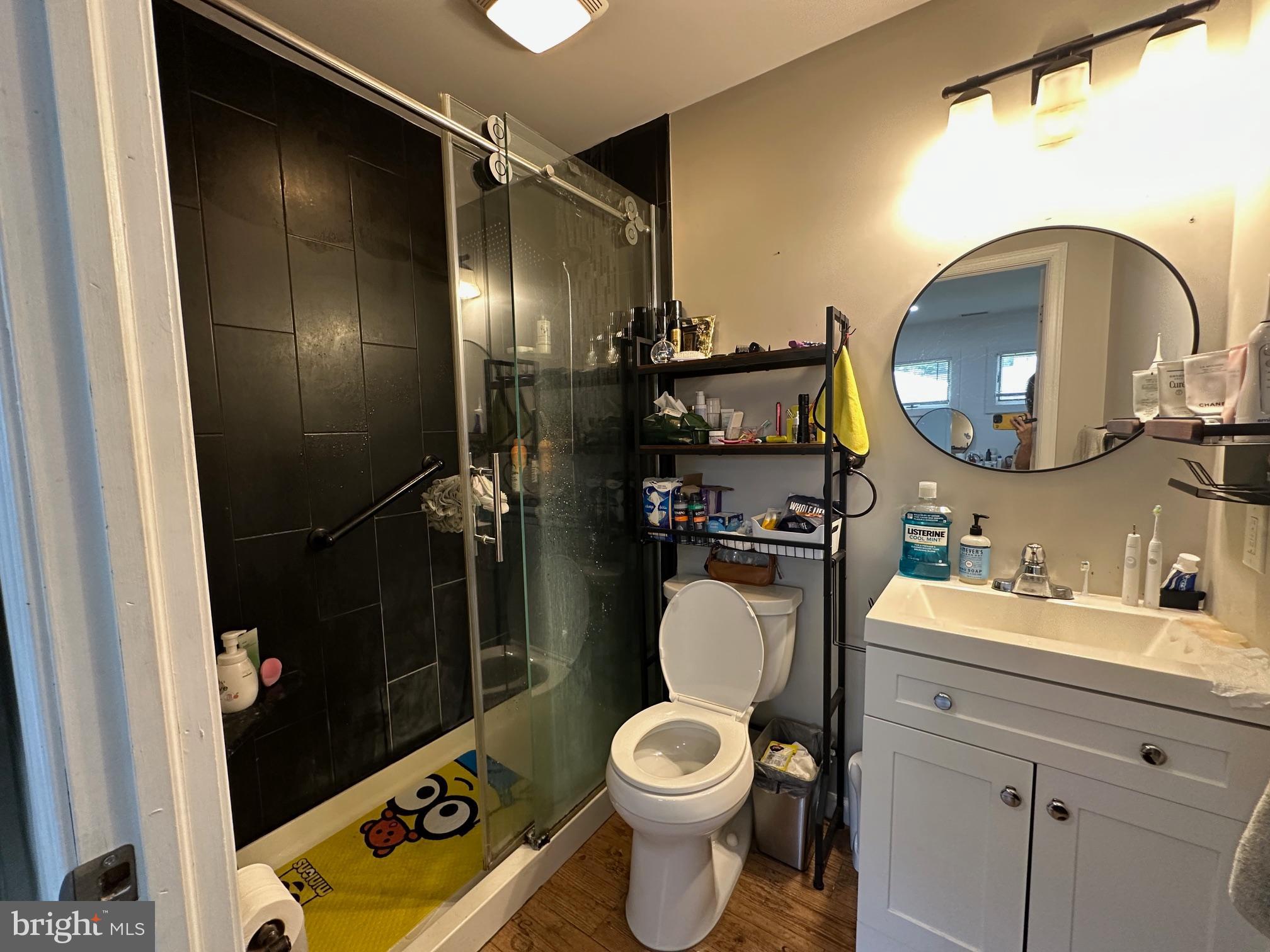 OAKTREE HOLLOW - Residential