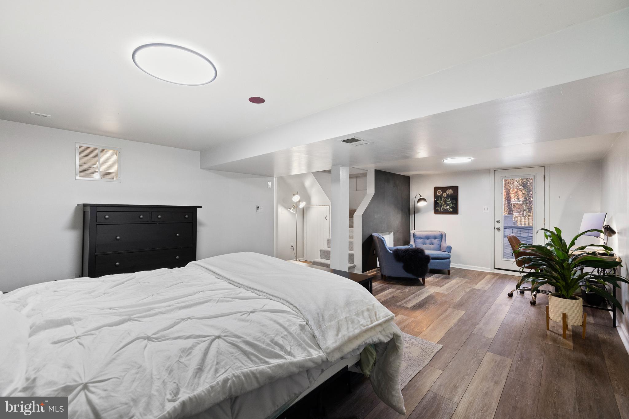 TYLER PARK - Residential