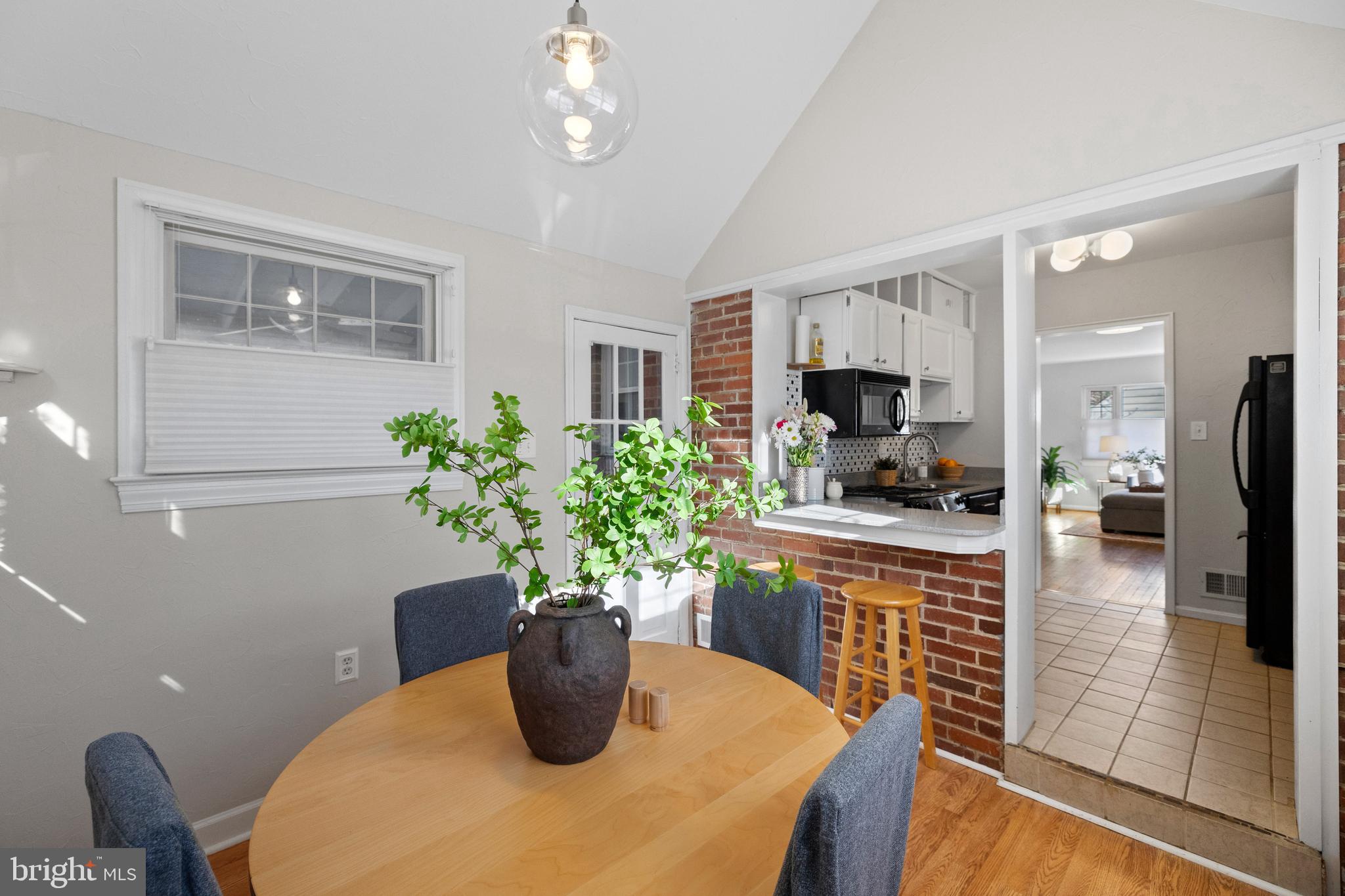 TYLER PARK - Residential