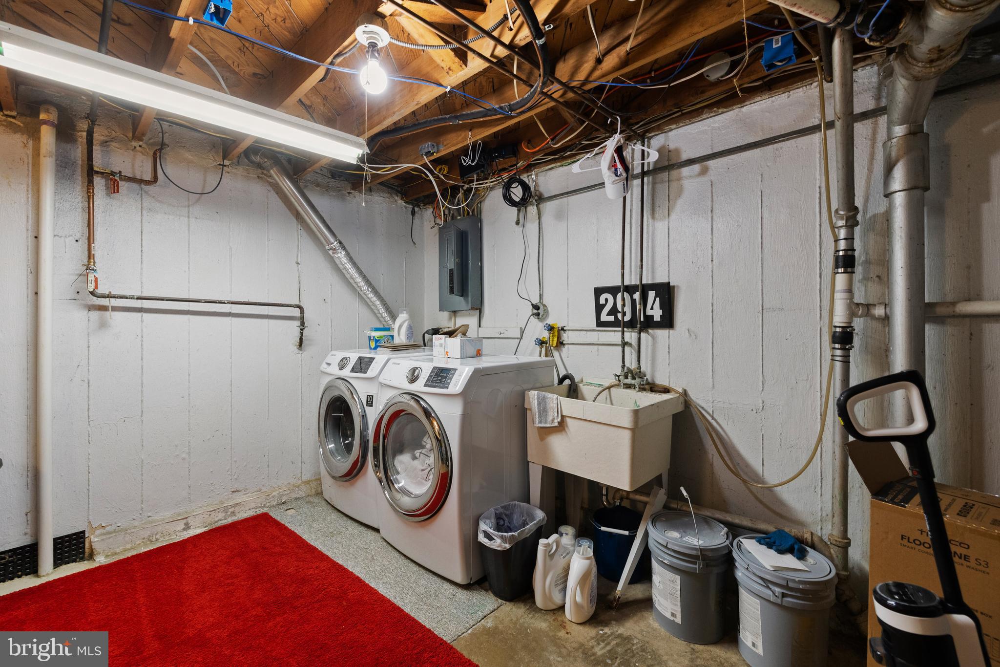 TYLER PARK - Residential