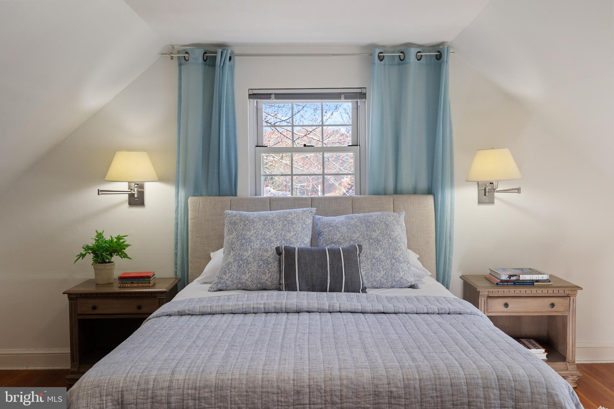 TYLER PARK - Residential