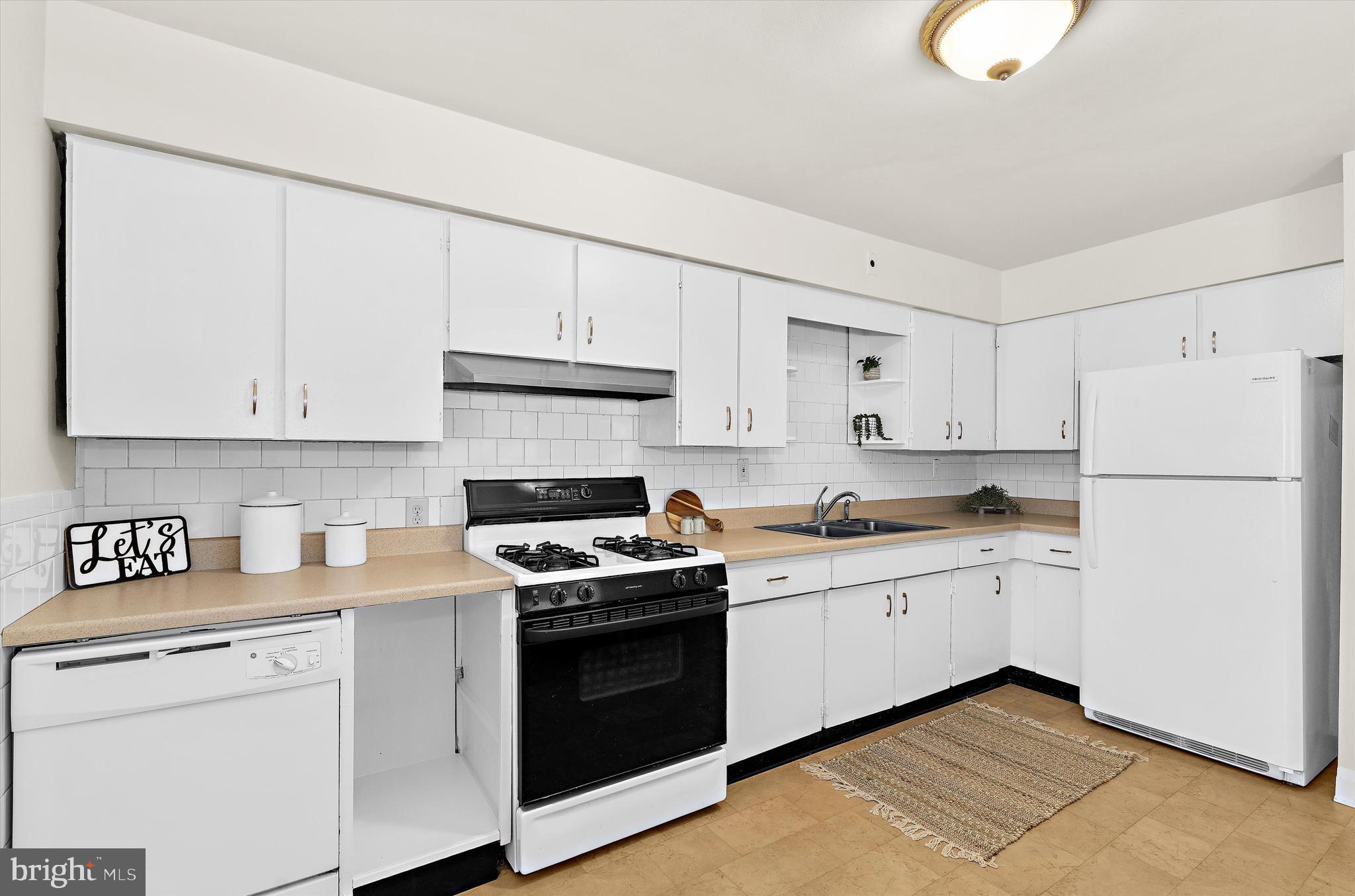 SHIPLEY HEIGHTS - Residential