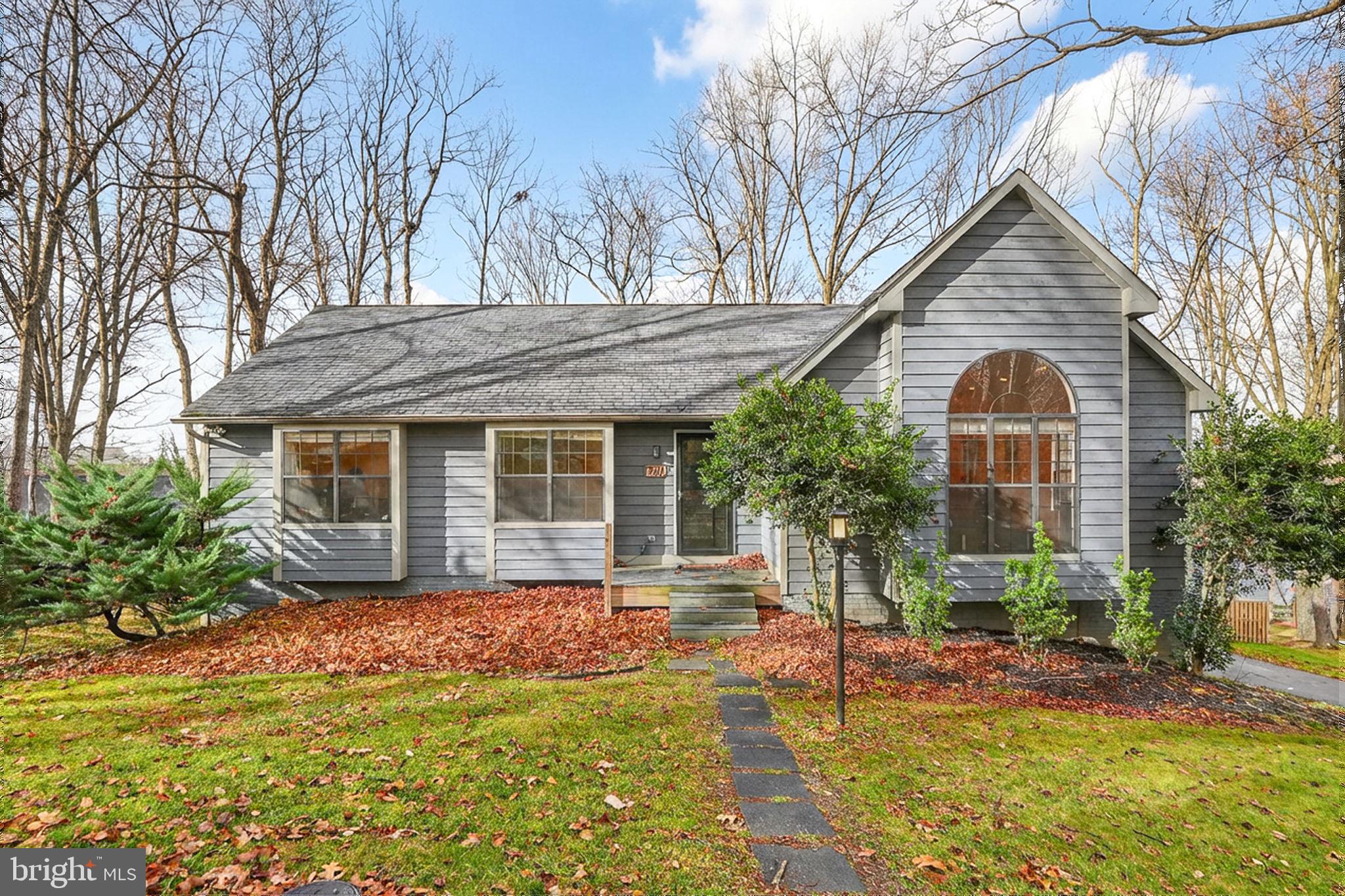 MEADOWLANDS - Residential Lease