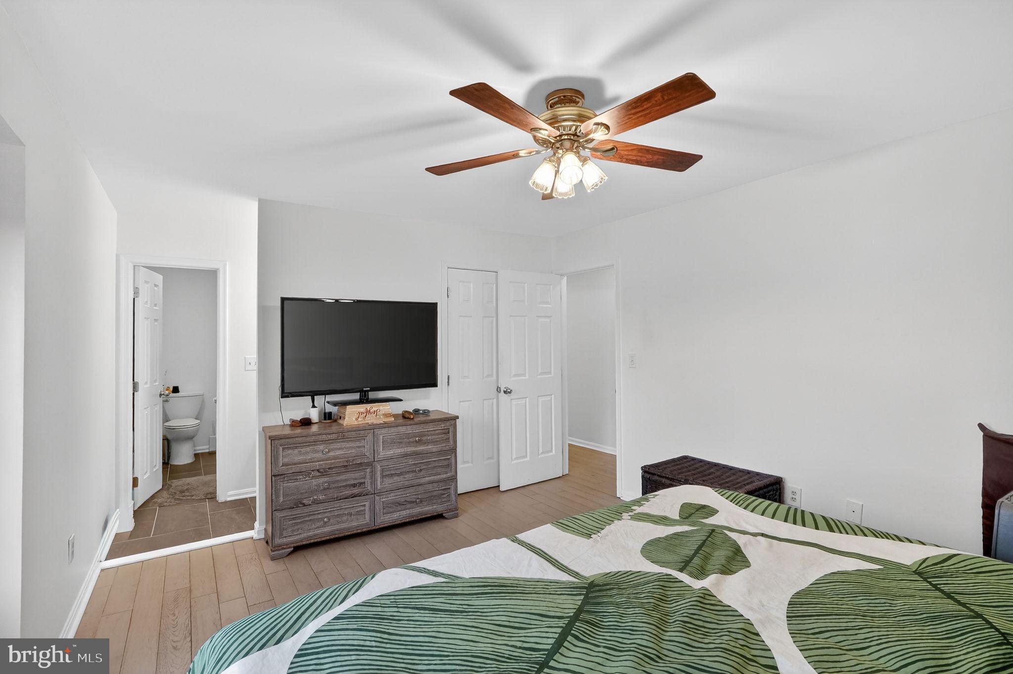 MEADOWLANDS - Residential Lease