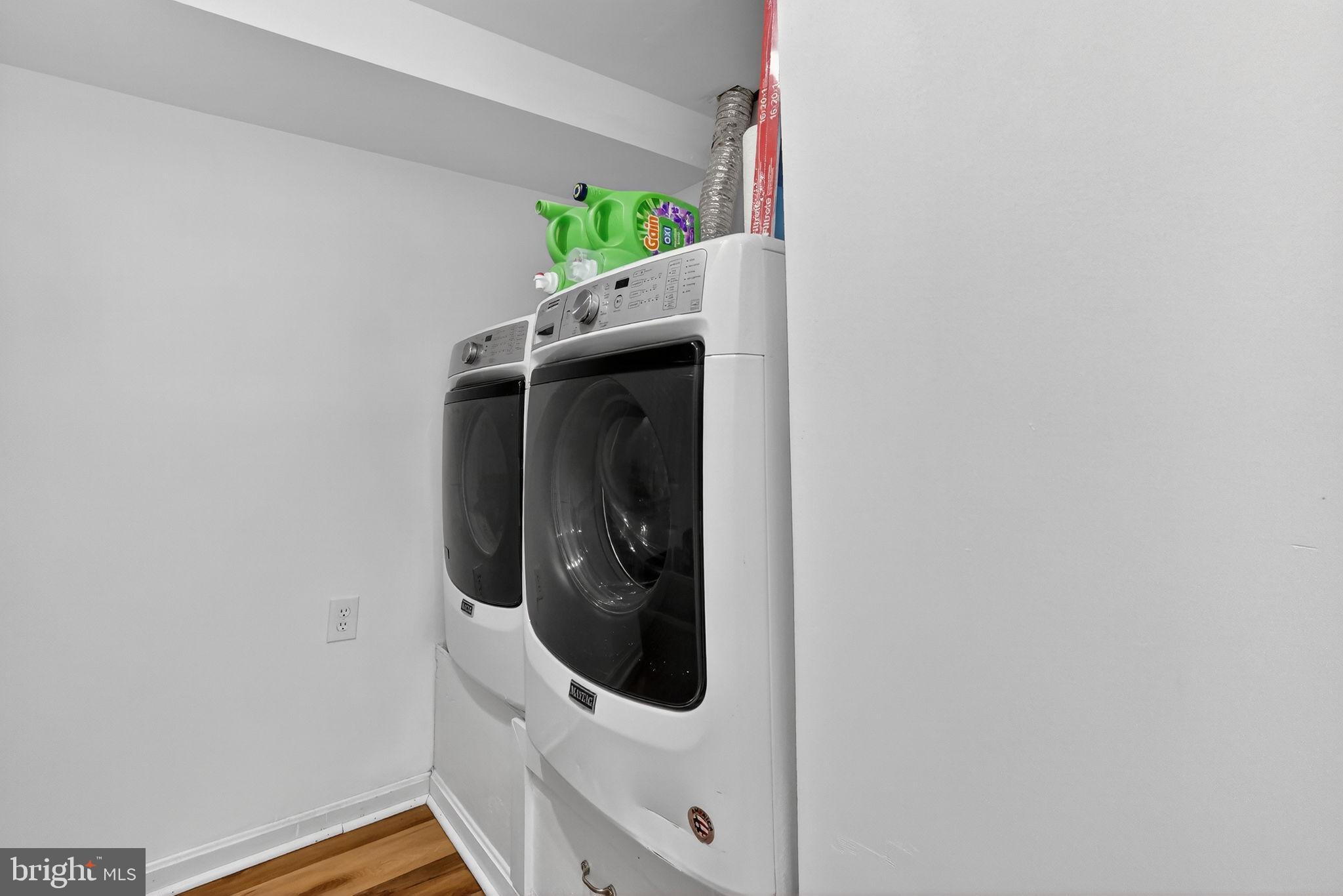 MEADOWLANDS - Residential Lease